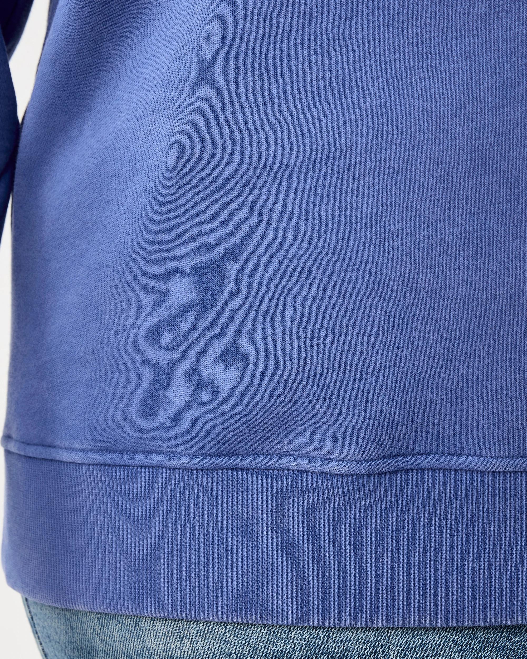 6 Curve Washed V-Neck Sweatshirt Orbit Blu, 6 of 6