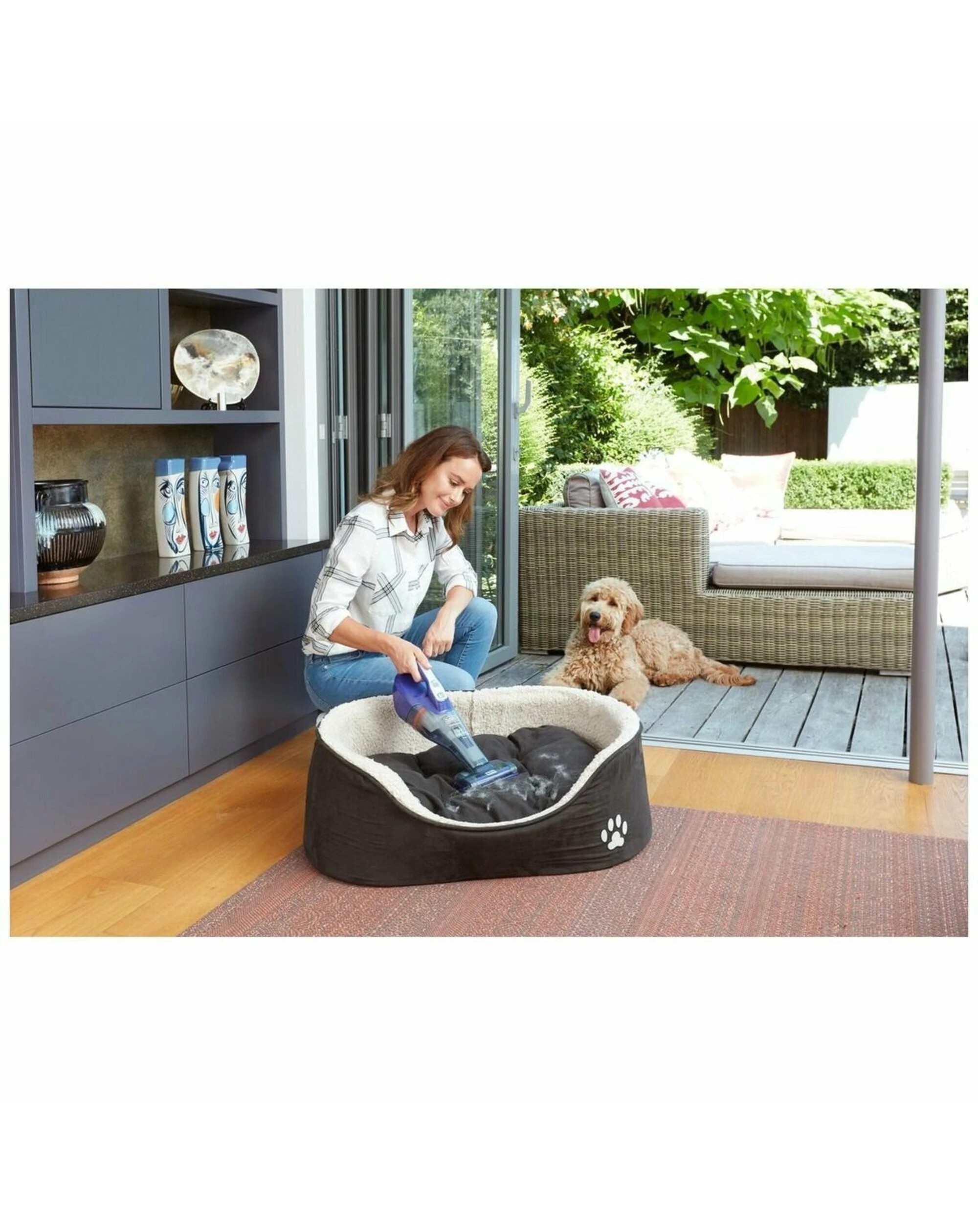 3 Black & Decker 12V Lithium Ion Pet Dustbuster, 3 of 5