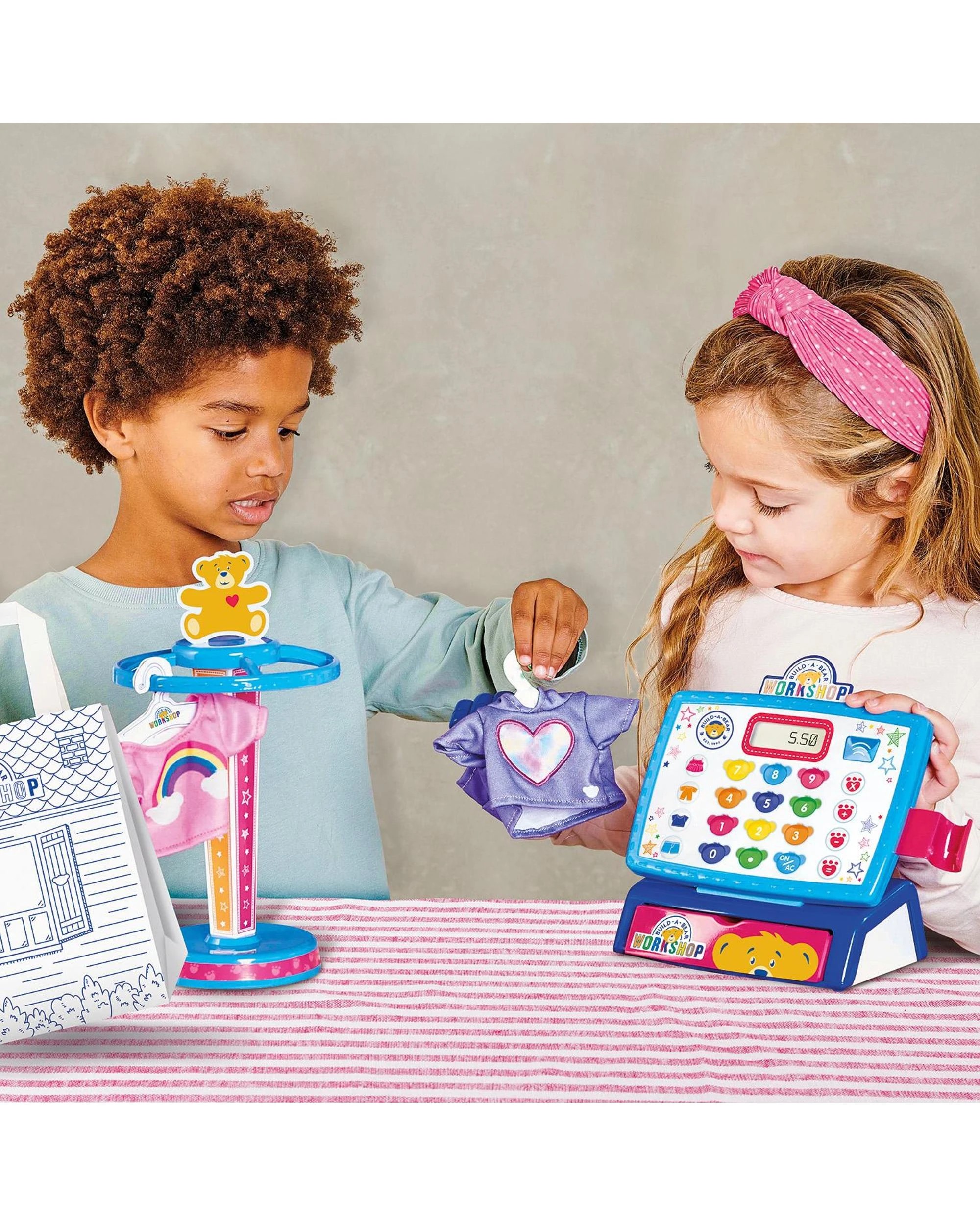 8 Casdon Build-A-Bear Workshop Shop and Checkout Set, 8 of 9