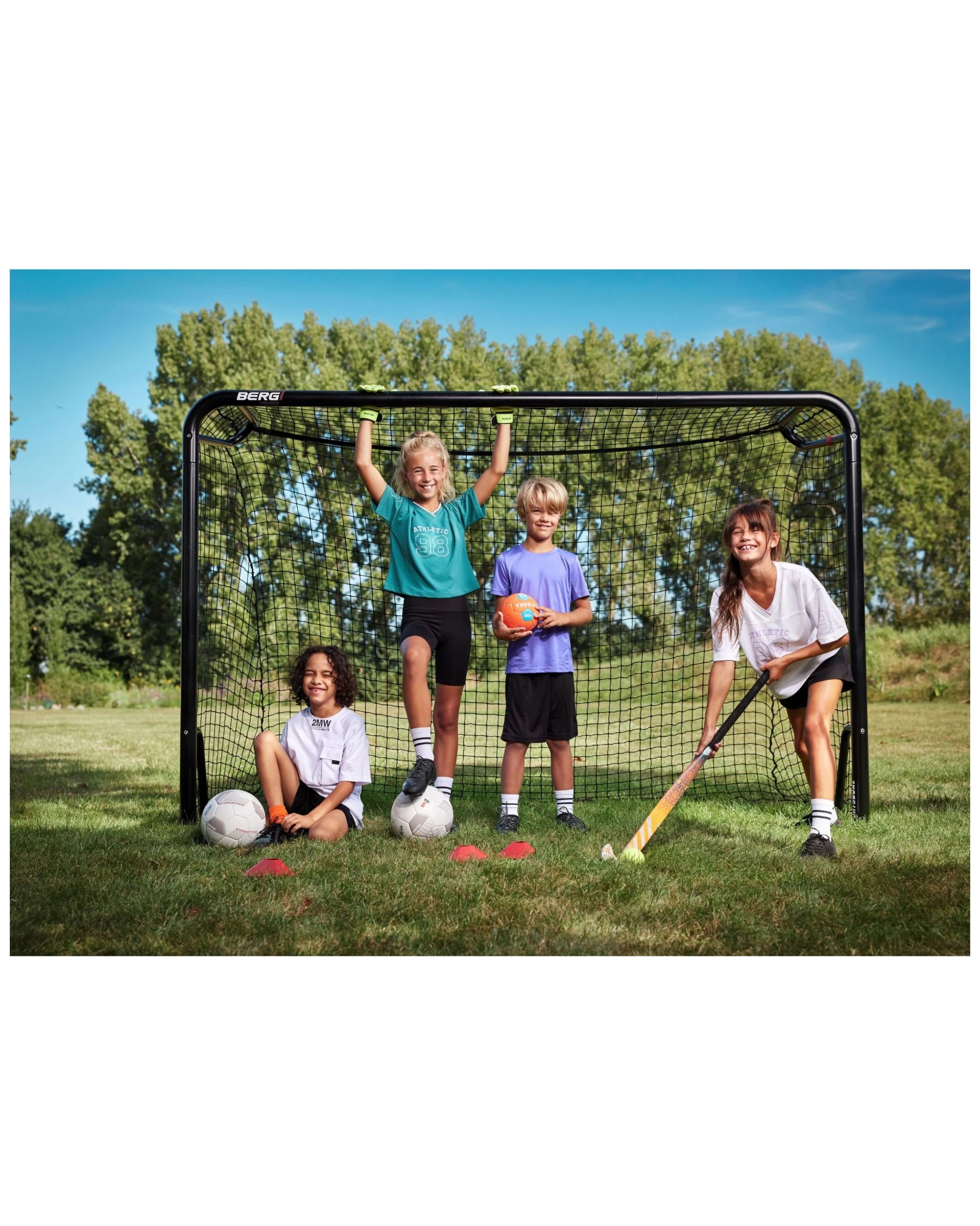 4 BERG Steel Portable Soccer Goal Small 120x180cm - Easy Assembly - Mesh Net
 - black, 4 of 4