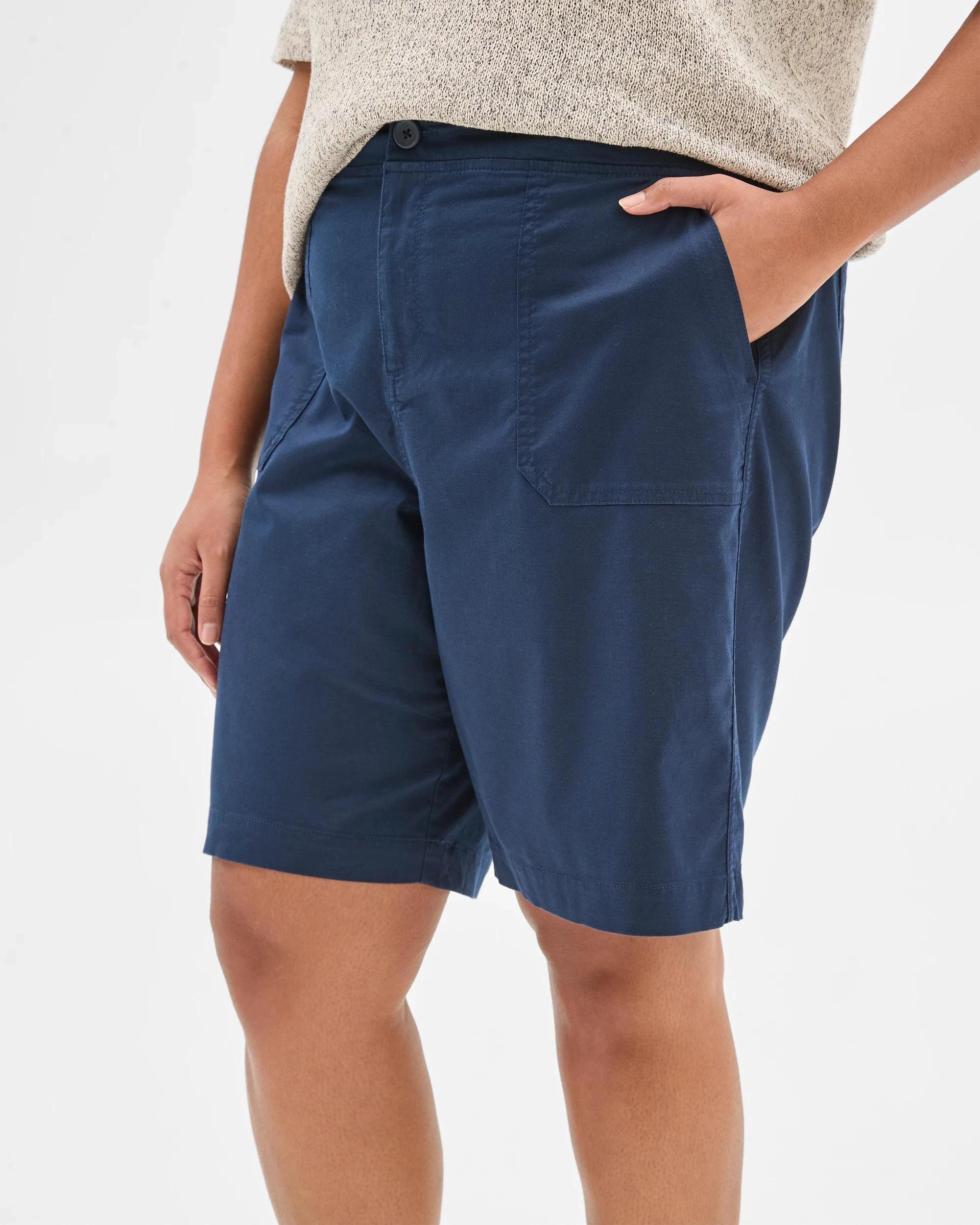 3 Target Plus Size Stretch Twill Pull On Bermuda Shorts NAVY BLUE, 3 of 5