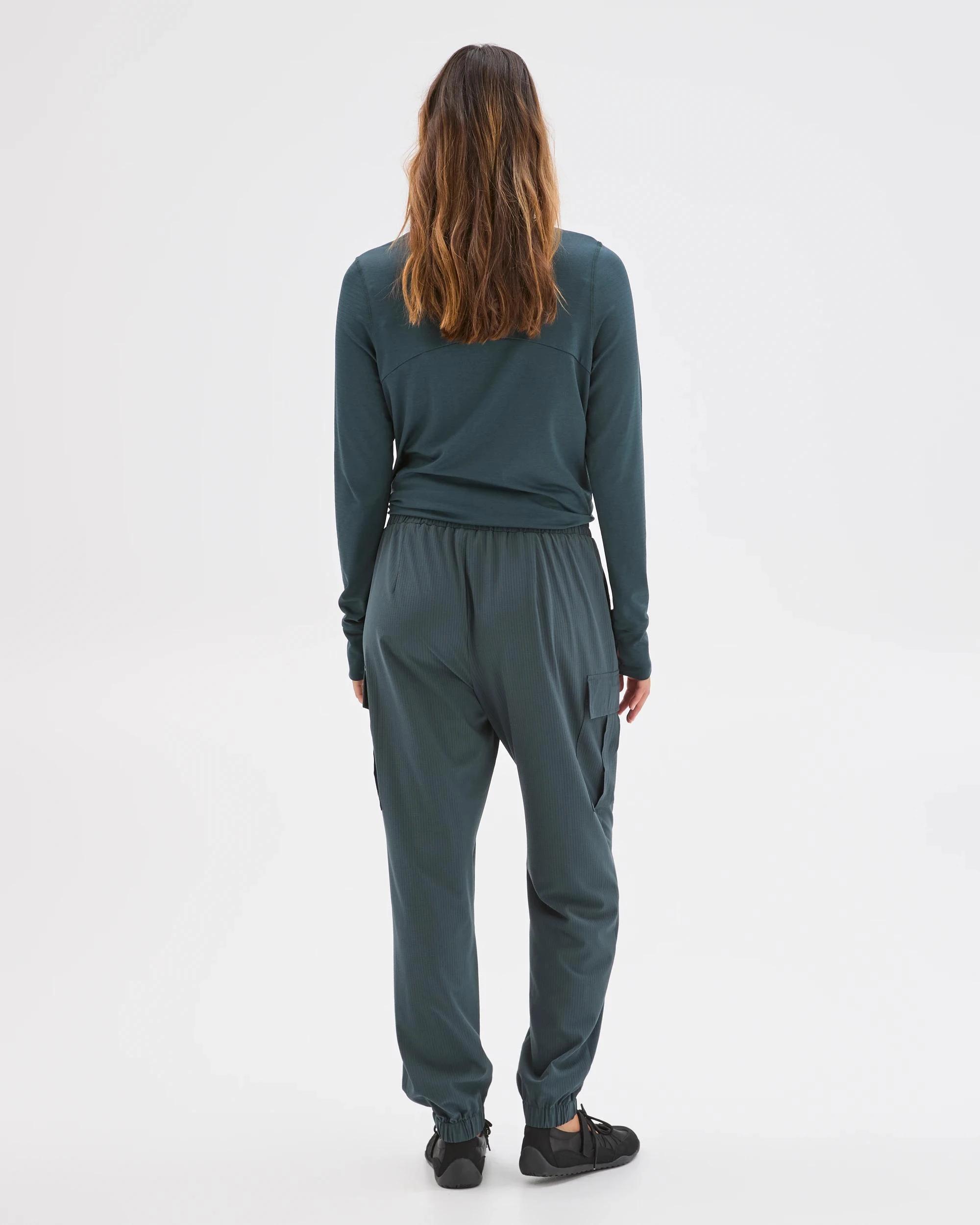 7 Target Active Woven Cargo Pants PINE, 7 of 7