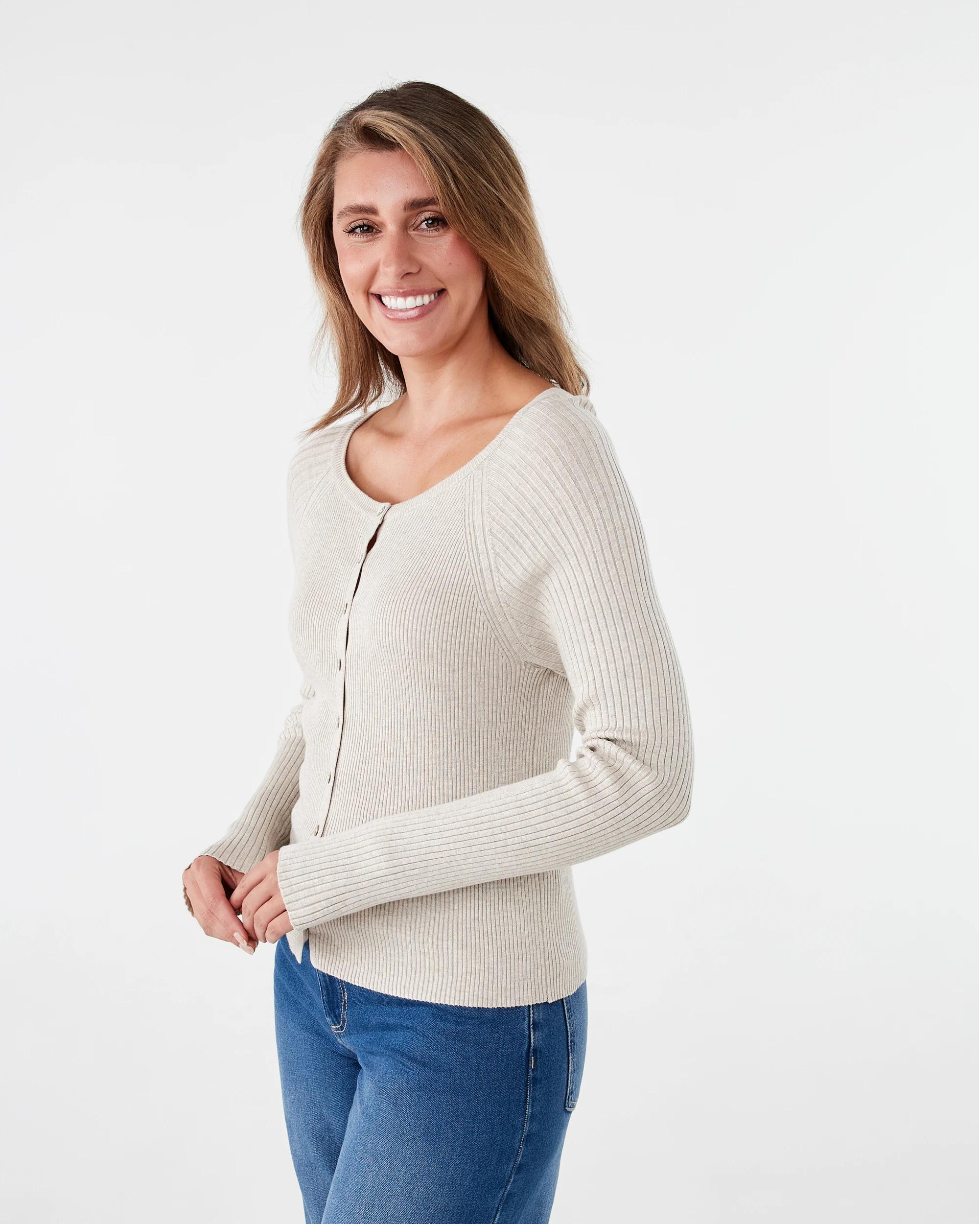 2 Long Sleeve Button Raglan Top Bge Otml, 2 of 7