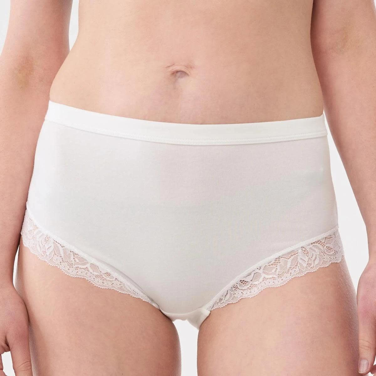 4 3 Pack Lace Trim Cotton Full Briefs BLACK, LIGHT FAWN, CLOUD DANCER, 4 of 7