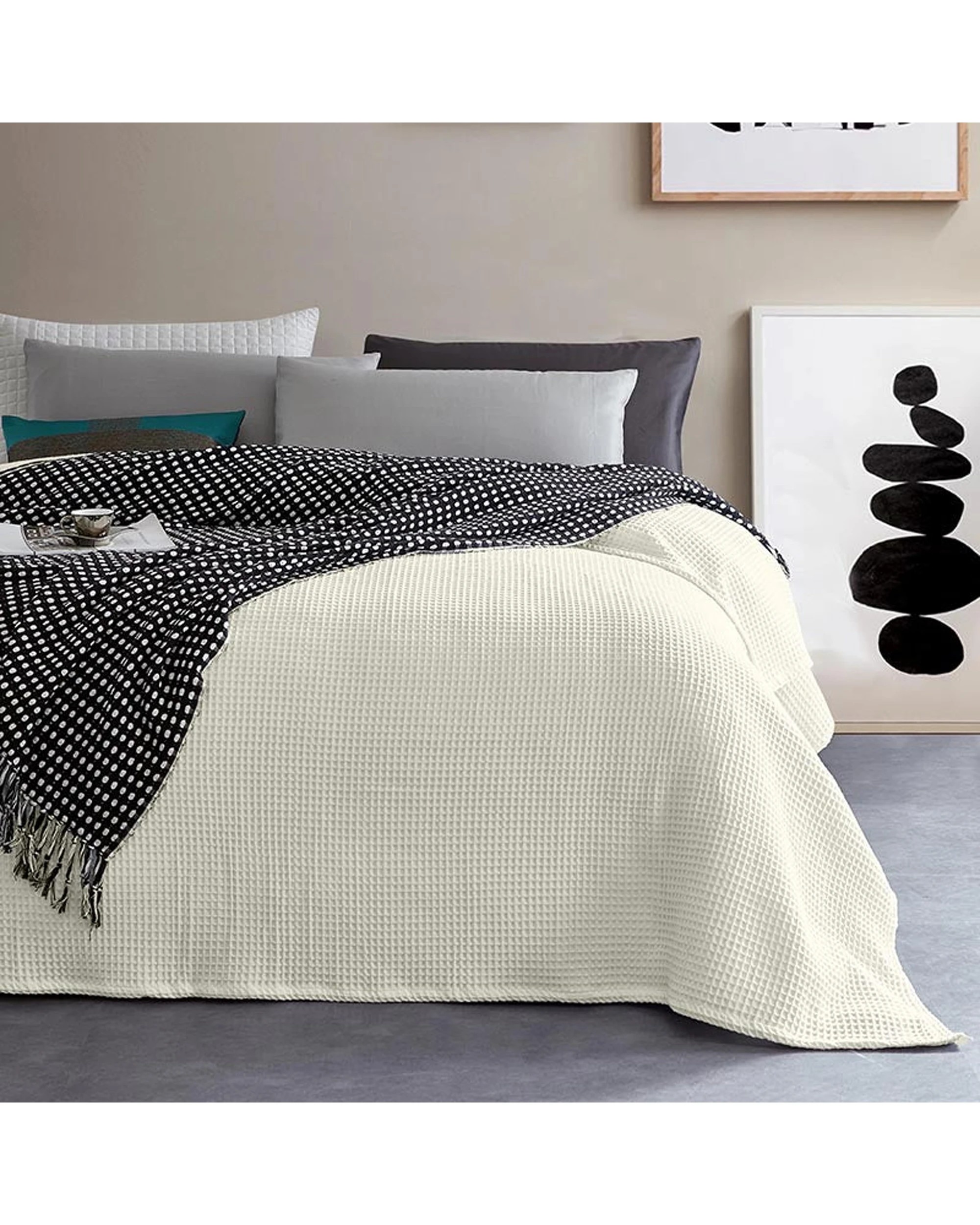 3 Cotton More 100% Cotton 350gsm Large Chunky Waffle Blanket Super King - Beige, 3 of 6