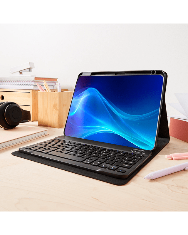 iPad 10.9in. Case with Keyboard - B