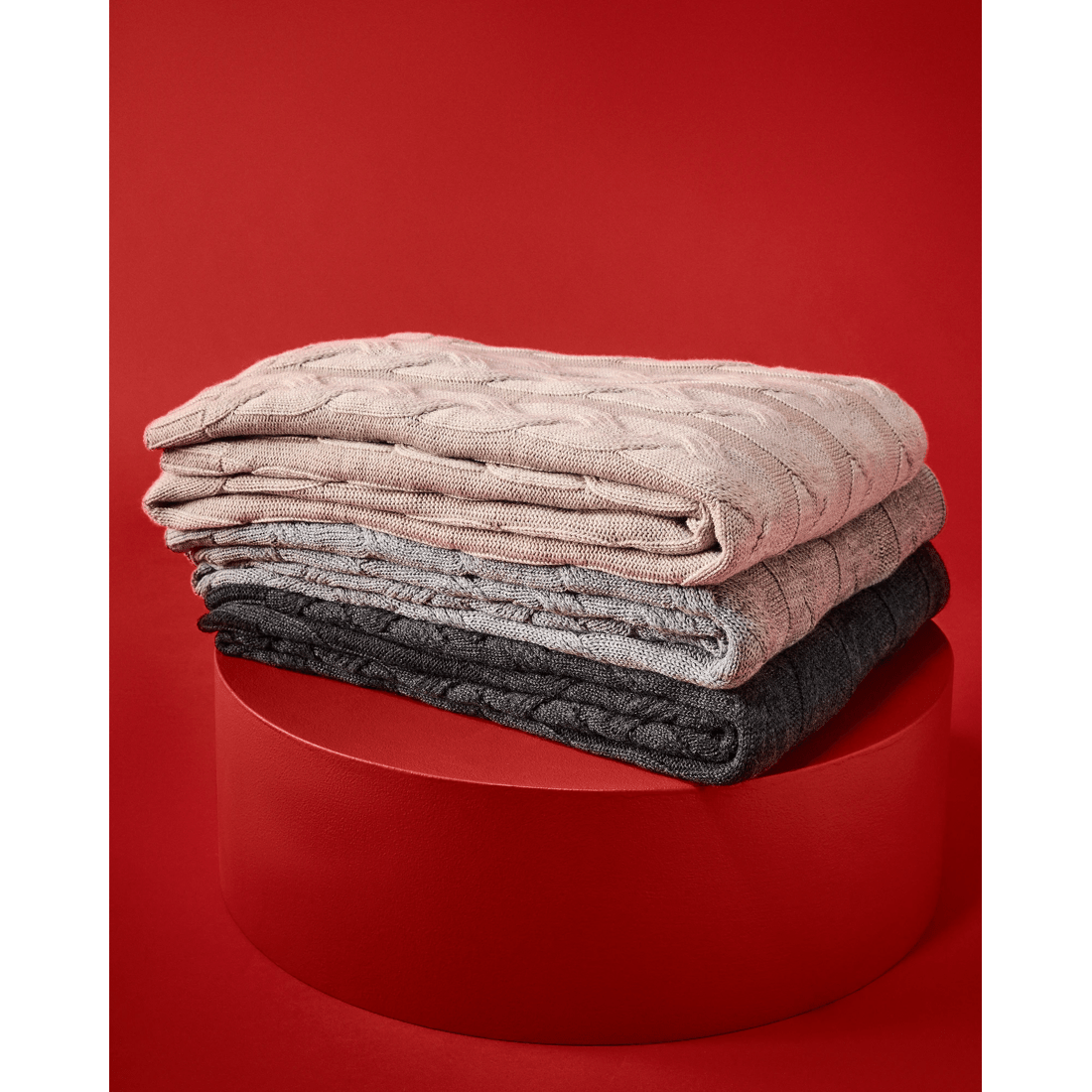 4 Target Cyrus Merino Wool Throw
 - Queen Bed
 - Natural, 4 of 4