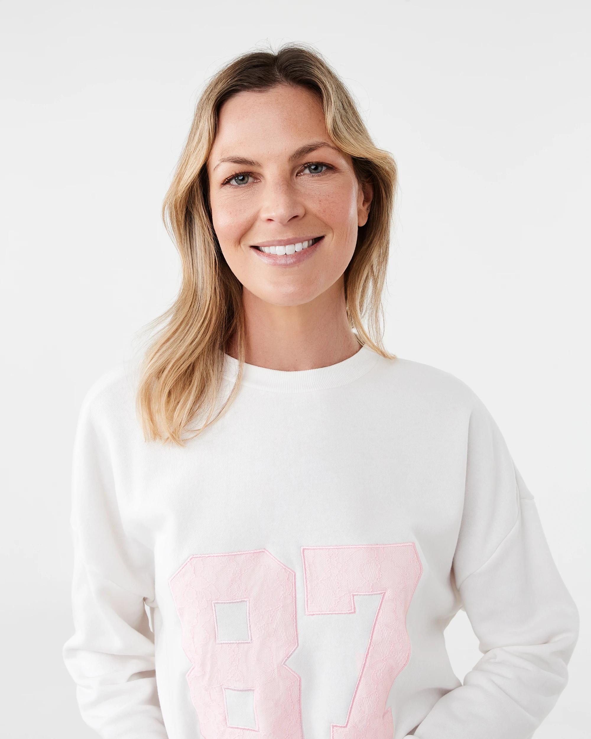 4 Sweat Top and Flannel Pants Pyjama Set 87, 4 of 7