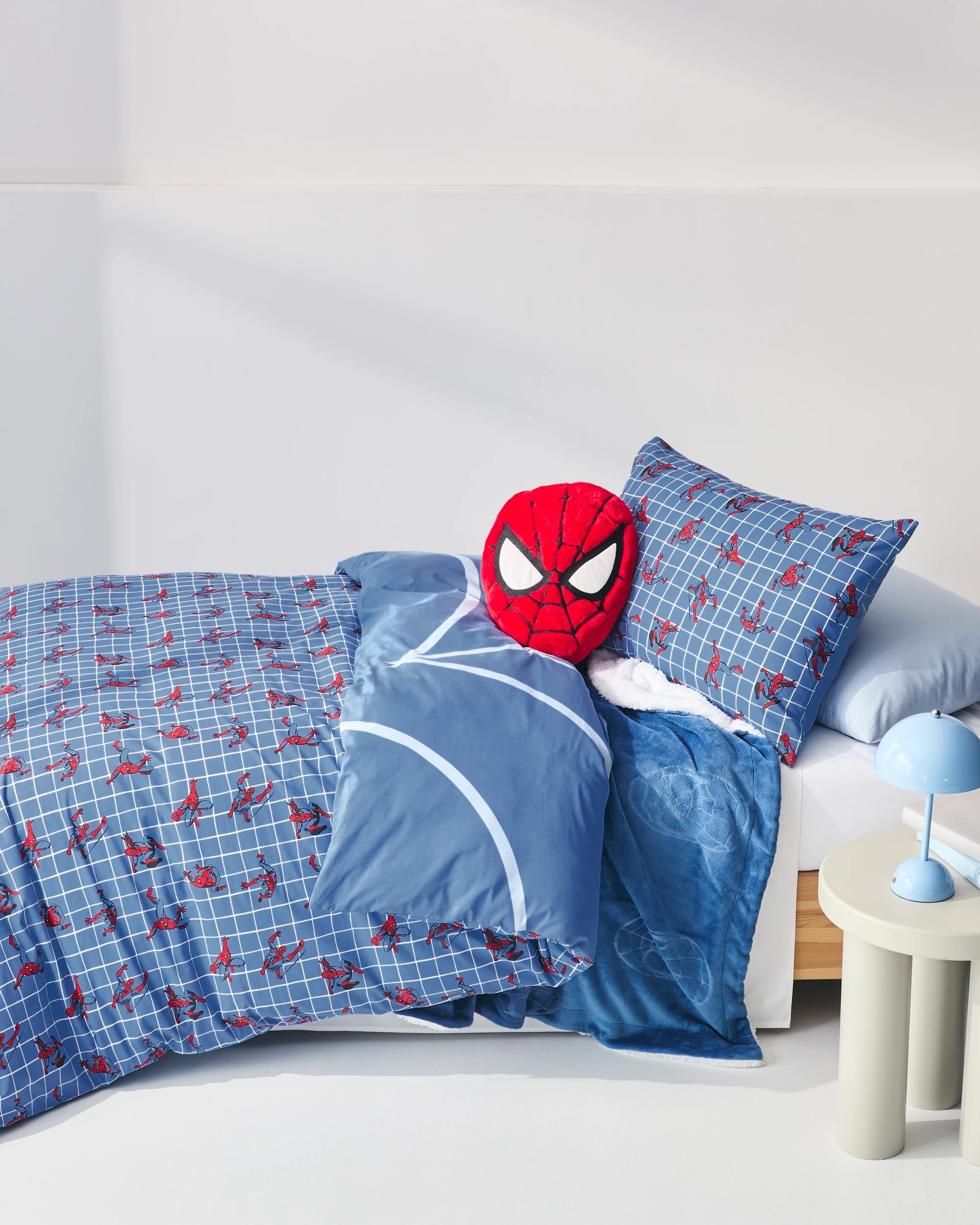 4 Disney Marvel The Amazing Spider-Man Reverse Quilt Cover Set - Single Bed - Blue, 4 of 10