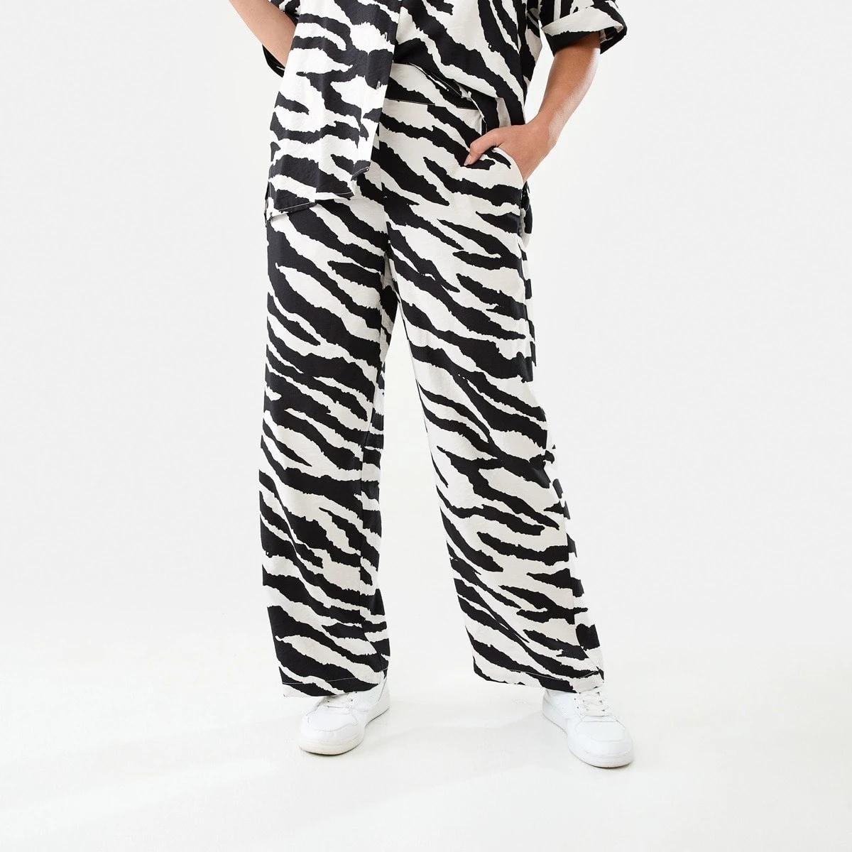 1 Hammered Satin Pants Zebra, 1 of 6