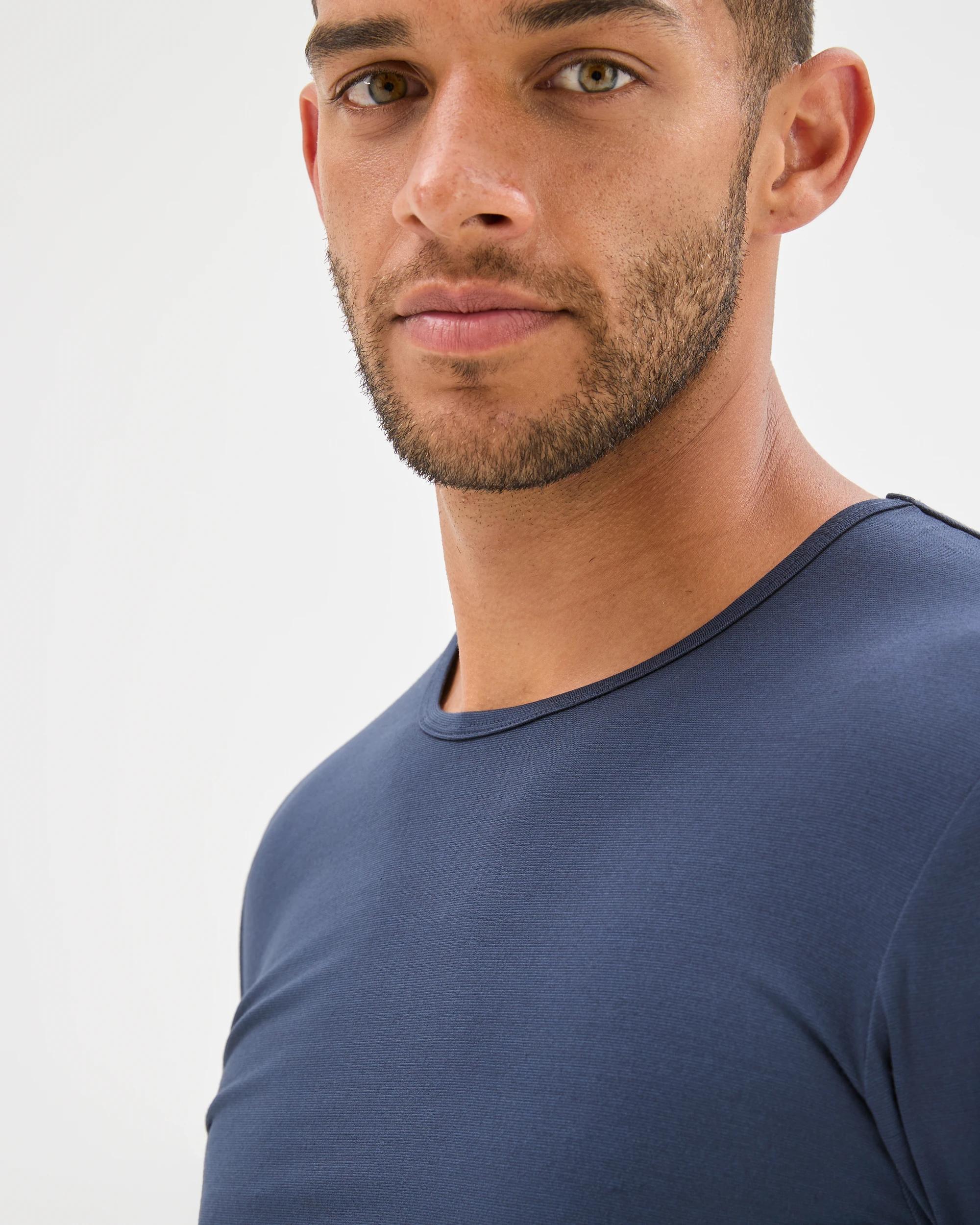 4 Maxx Heat Innovation Long Sleeve Thermal Top NAVY, 4 of 6