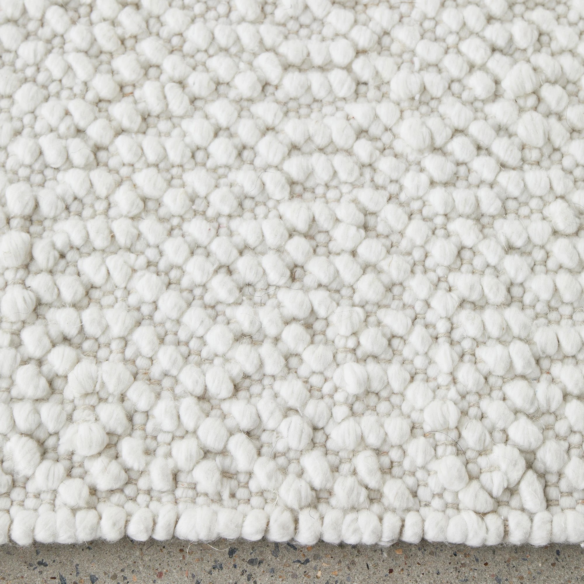 3 Common Ground Rugs Tactile 40 225x155cm - White, 3 of 6