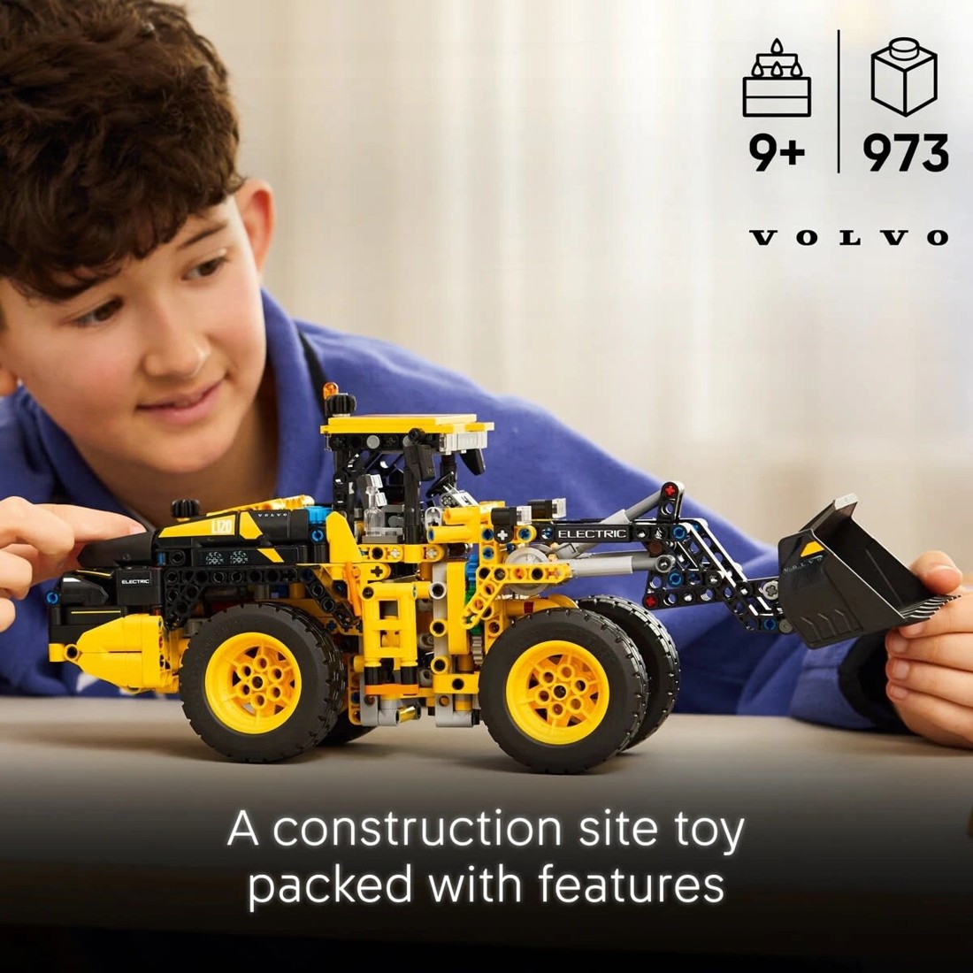4 LEGO Technic Volvo L120 Electric Wheel Loader 42209, 4 of 10