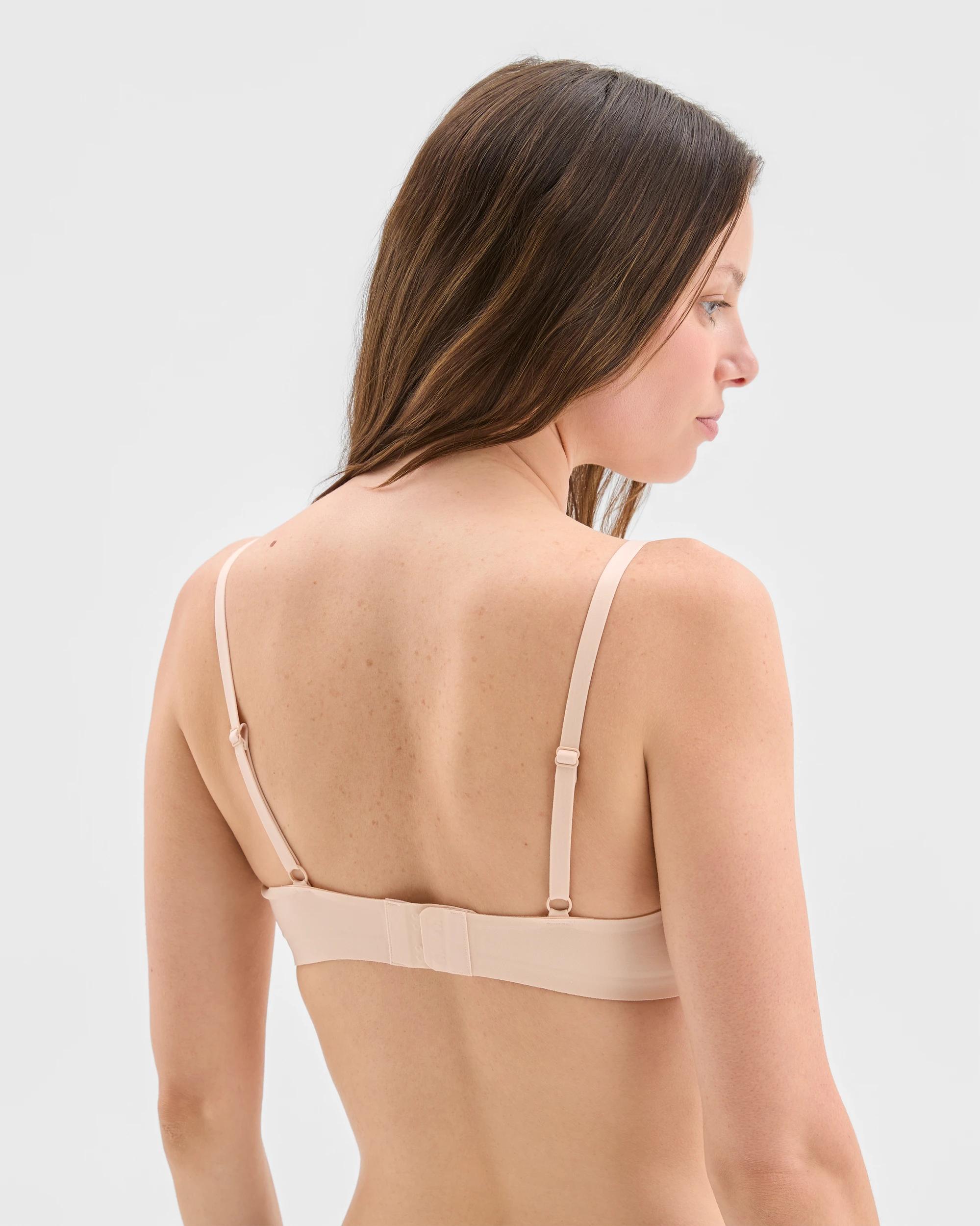 3 Target Woman Smooth Moves No Show Bonded Wirefree Bra BARE BEAUTY, 3 of 3