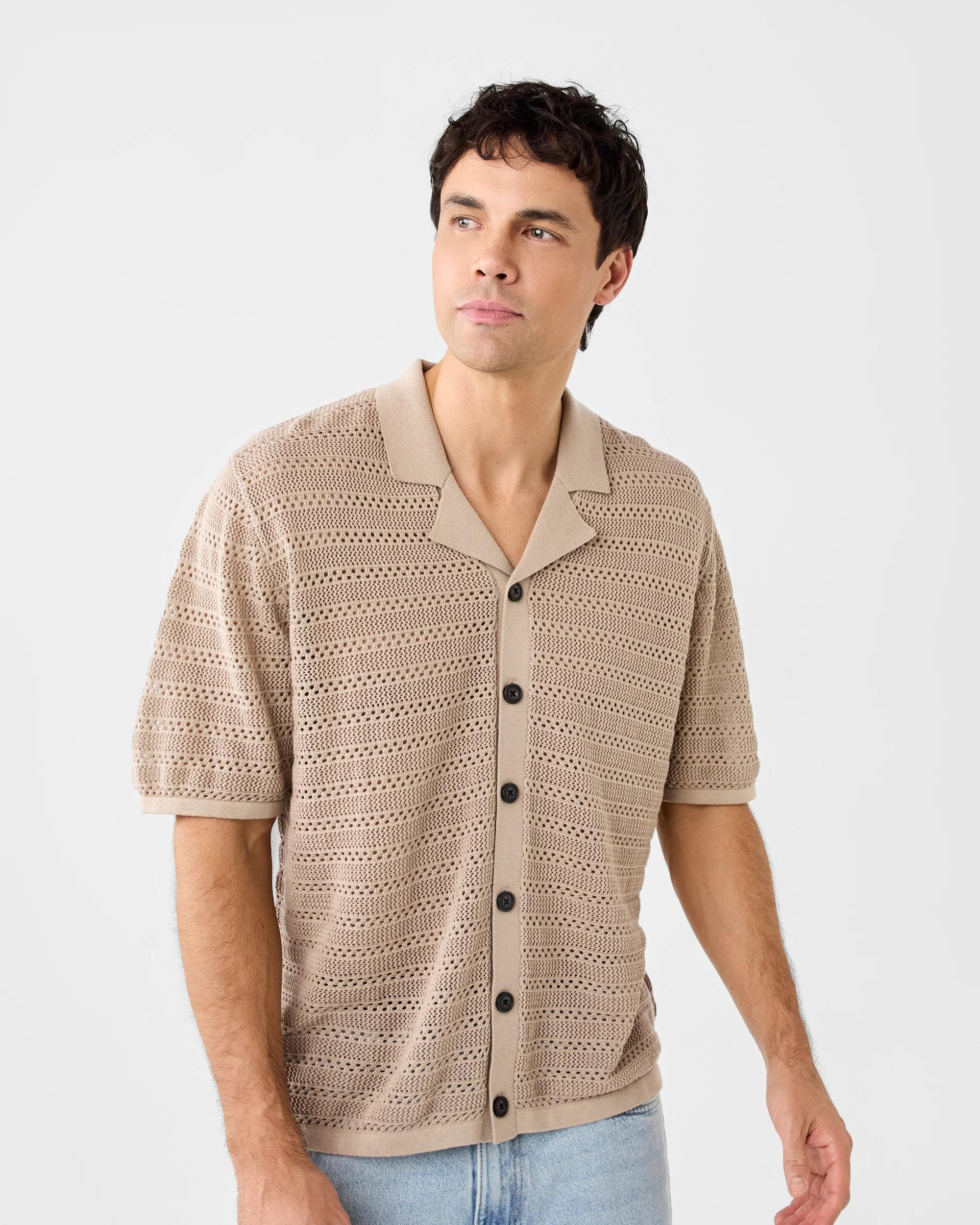 1 Short Sleeve Textured Knit Shirt Bge Sand, 1 of 6