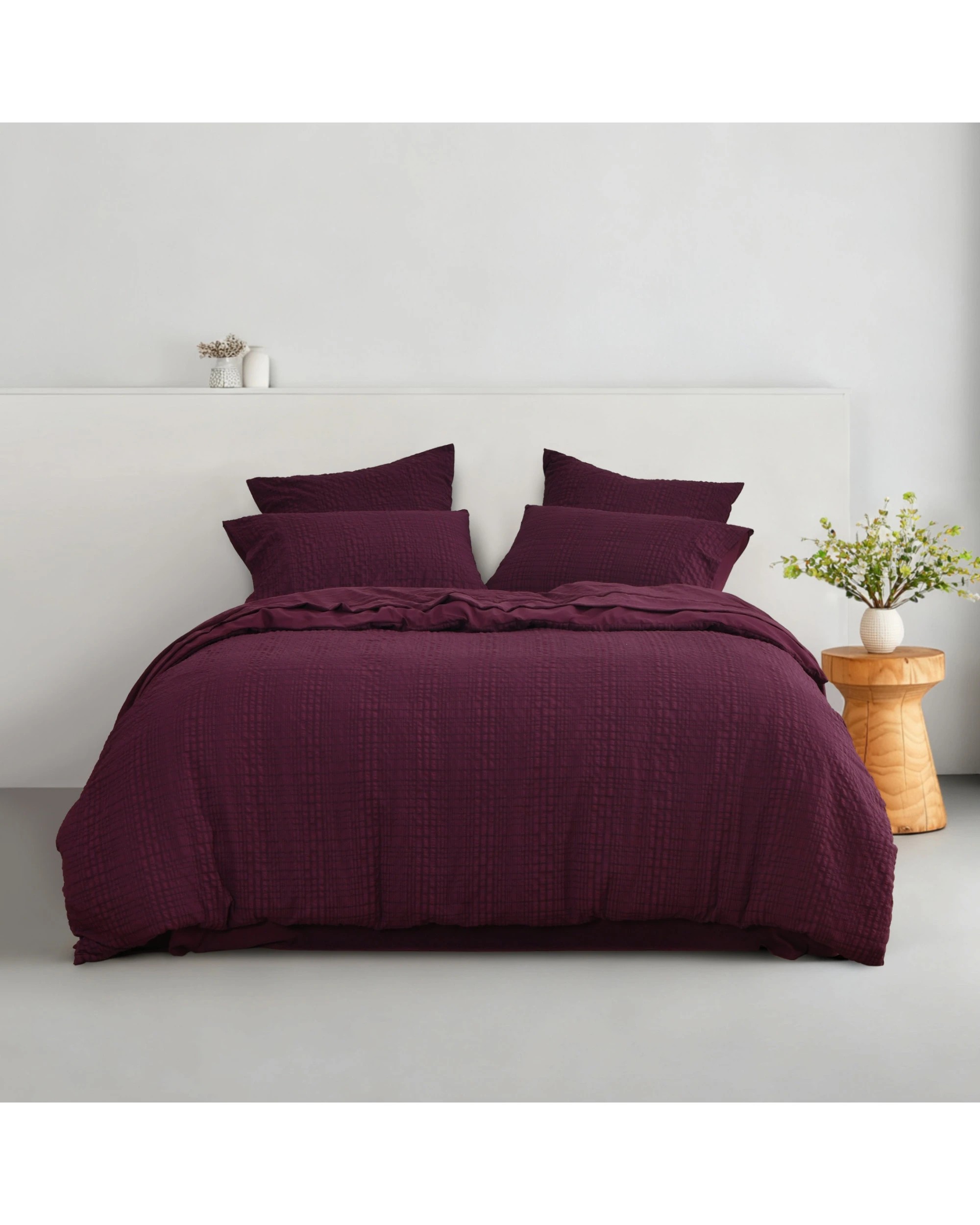 7 Dreamaker Ellis Seersucker Quilt Cover Set - Queen Bed - Cherry, 7 of 7