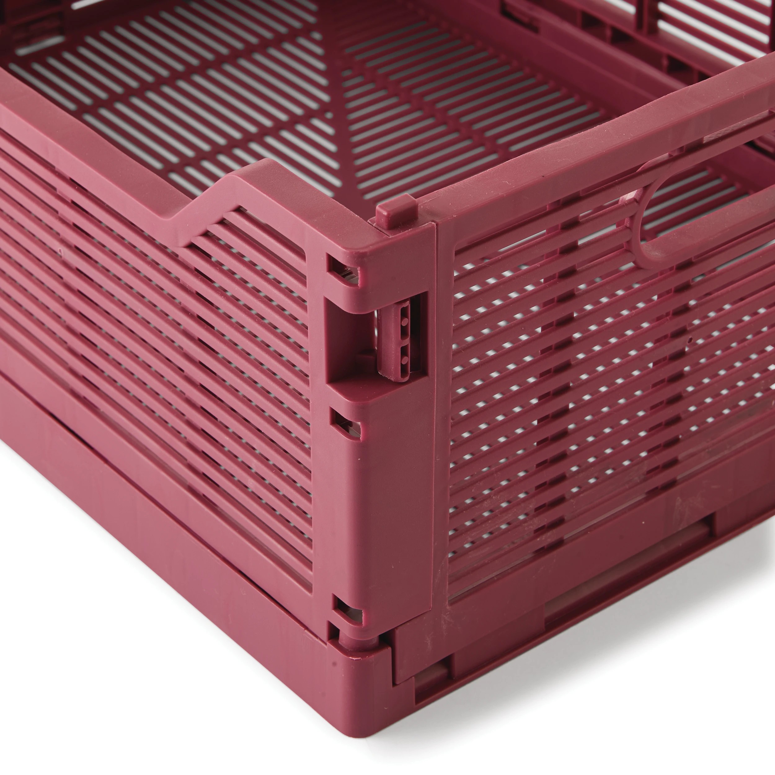5 13L Linear Collapsible Crate - Medium, Burgundy, 5 of 6