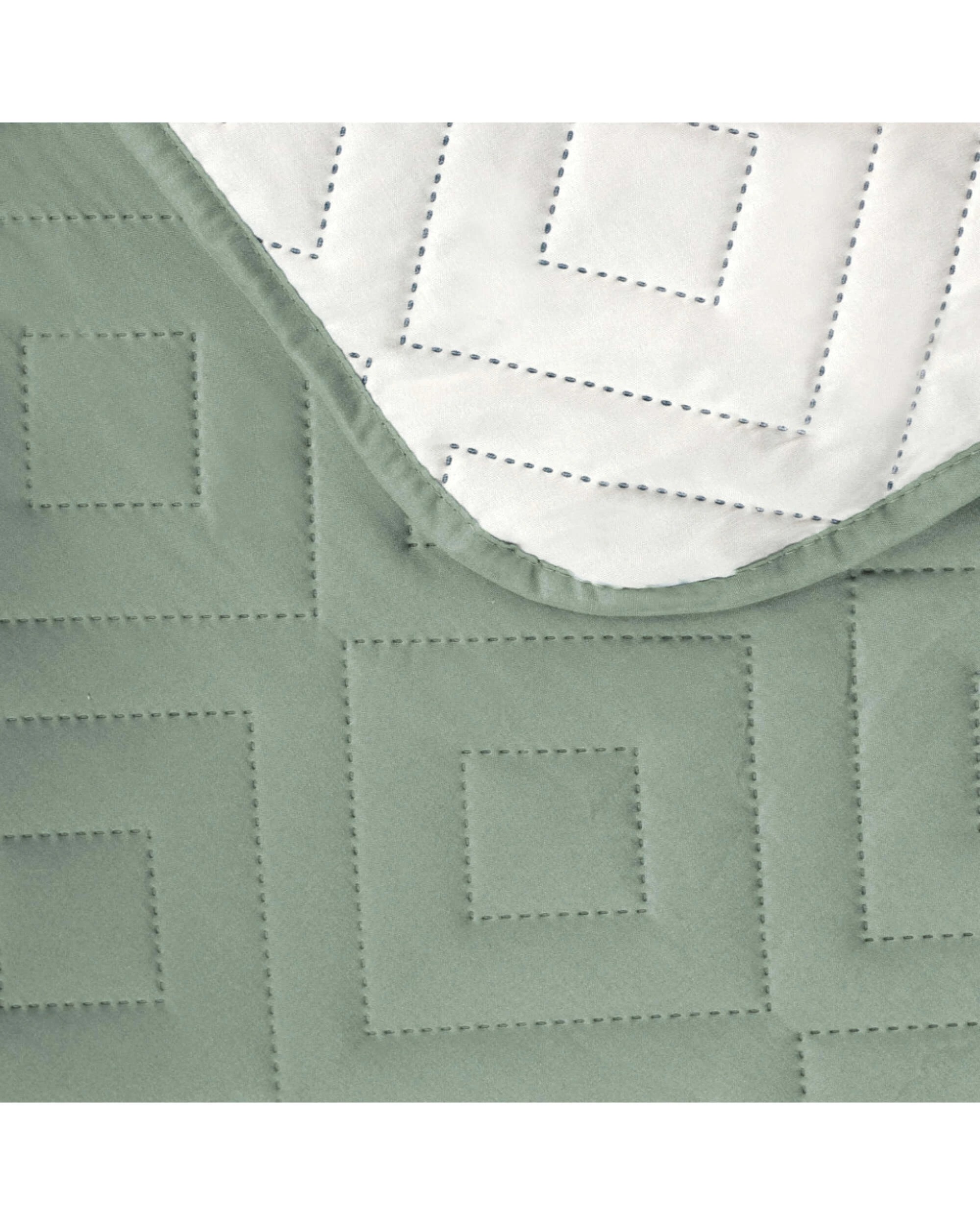 4 Smarcute 1 Seater Quilted Pet Friendly Recliner Chair Cover with Straps - Green, 4 of 5