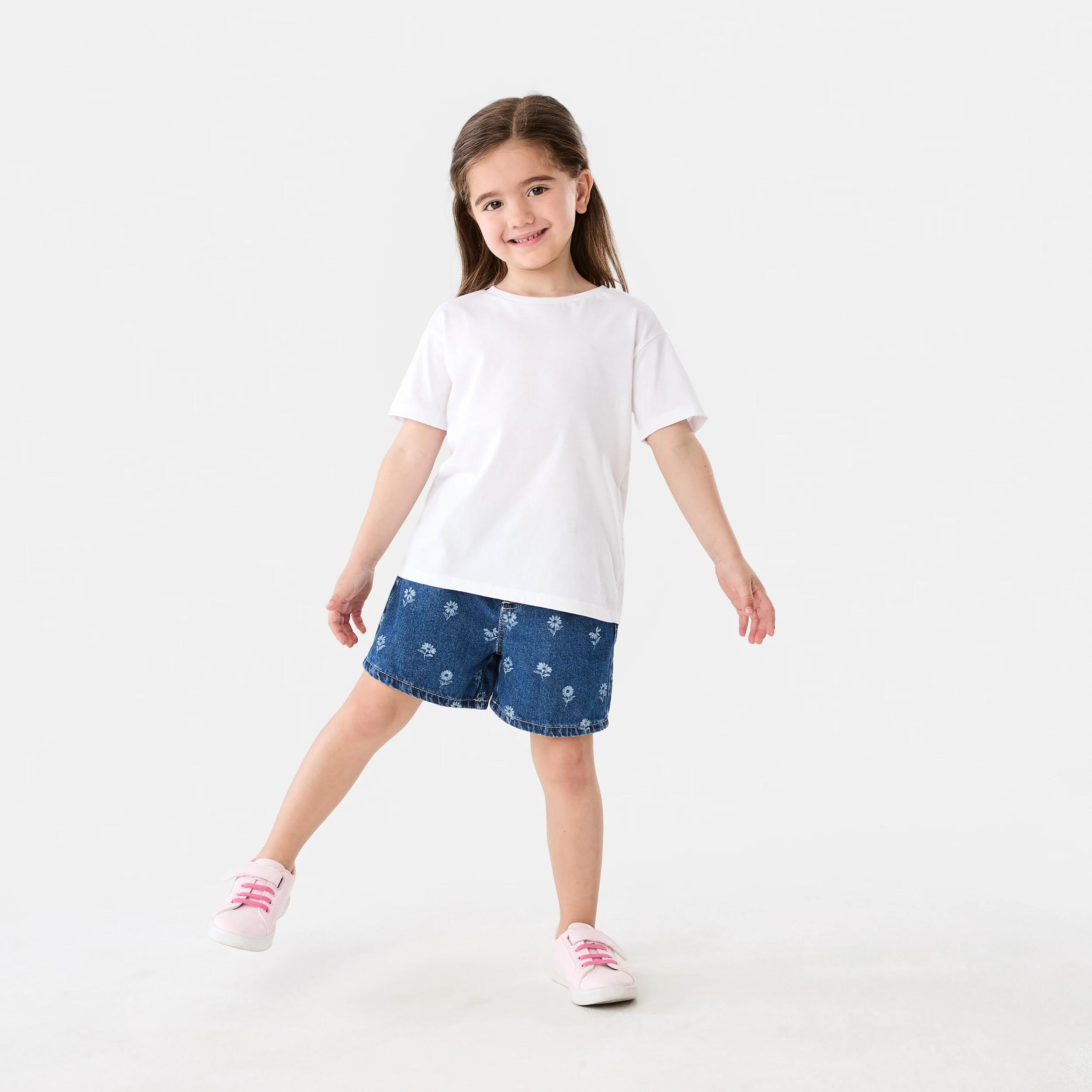 5 Printed Denim Shorts Wht Daisy, 5 of 6