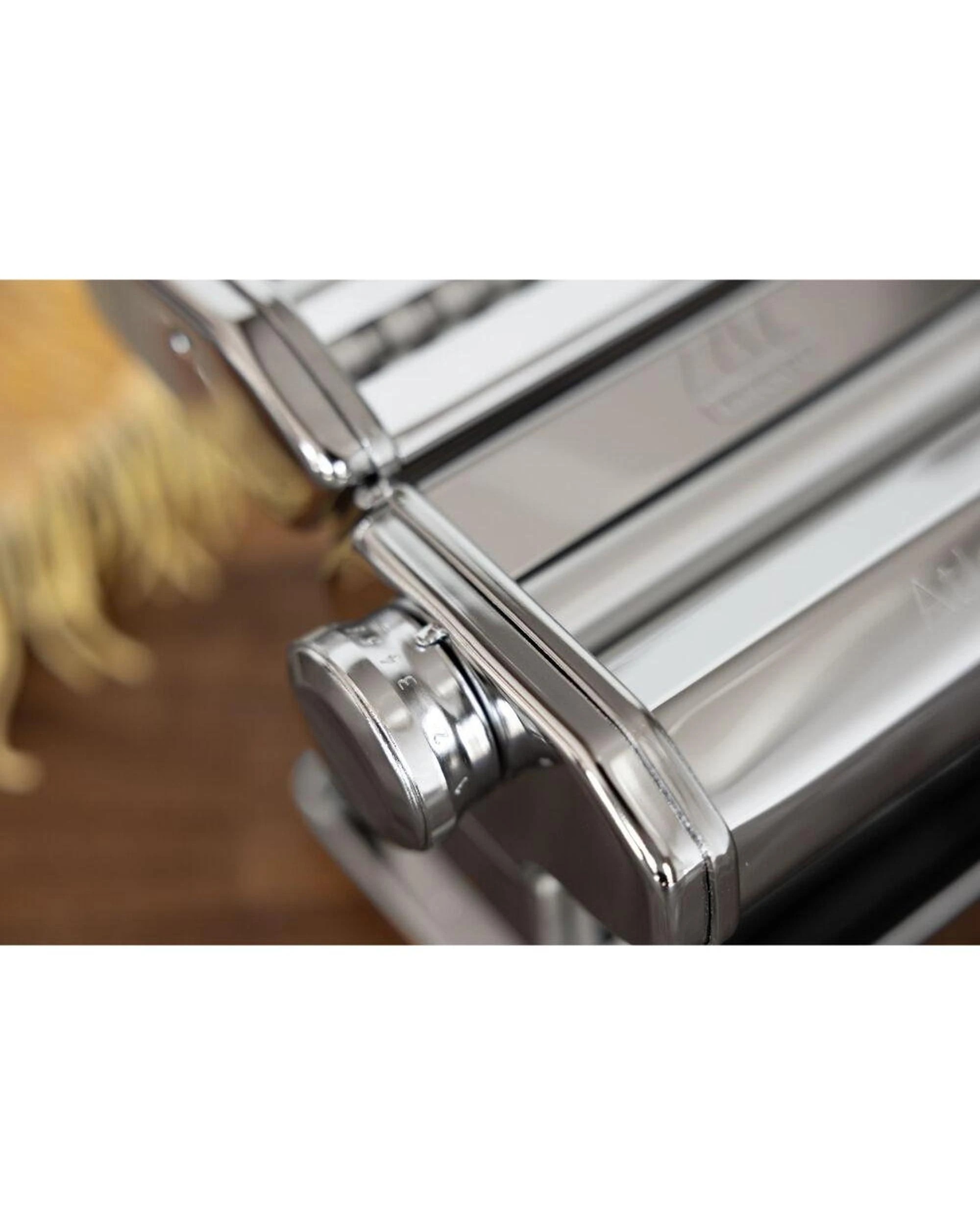 4 Marcato Atlas Plus 150mm Adjustable Pasta Machine  Drying Rack, 4 of 7