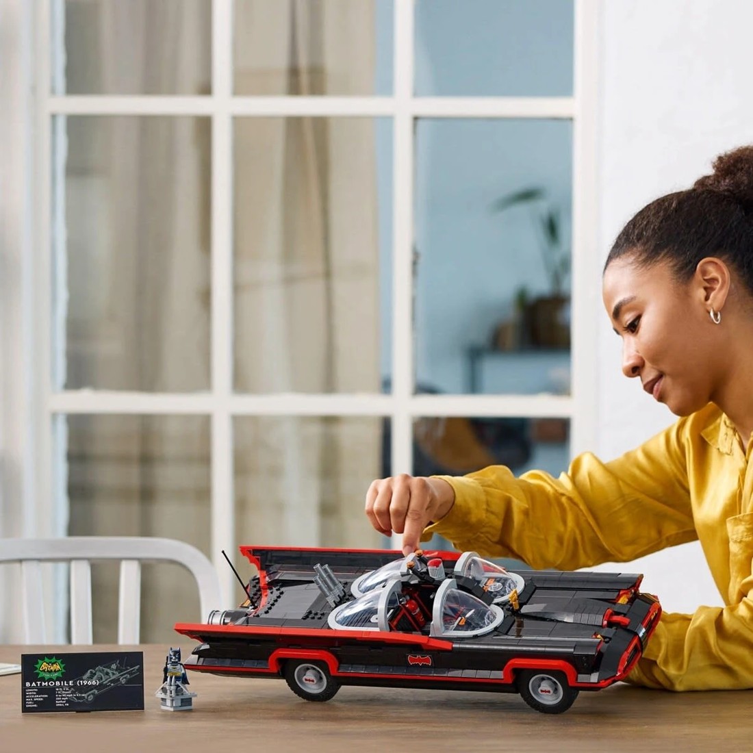 9 LEGO DC Batman The Classic TV Series Batmobile 76328, 9 of 11