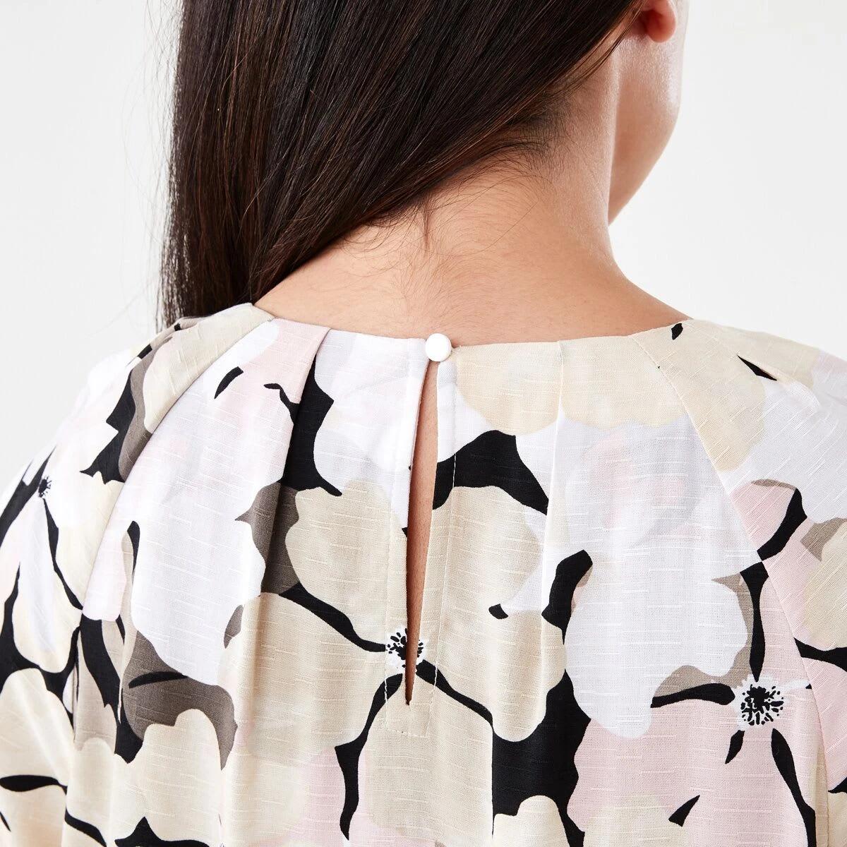 6 Short Sleeve Tuck Top SOFT FLORAL EUCALYPTUS GREEN, 6 of 6