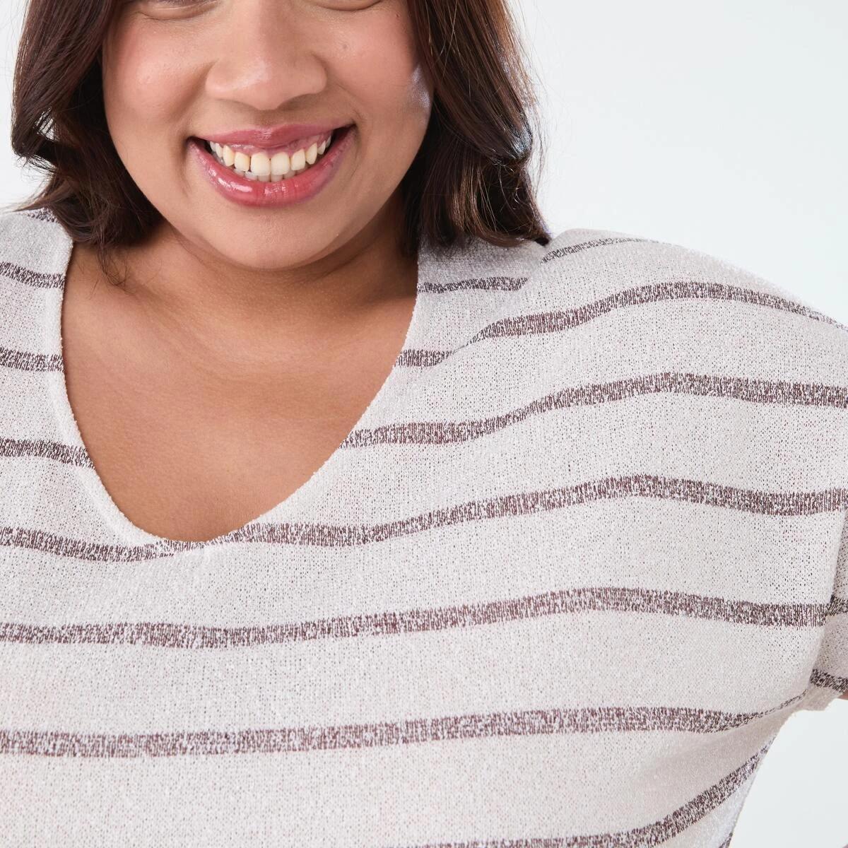 5 Curve Short Sleeve Textured Top STRIPE WARM MULBERRY, 5 of 5