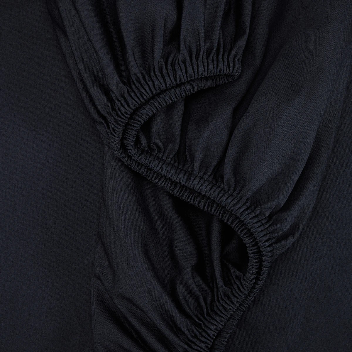 3 500 Thread Count Australian Grown Cotton Fitted Sheet - King Bed, Anthracite, 3 of 4