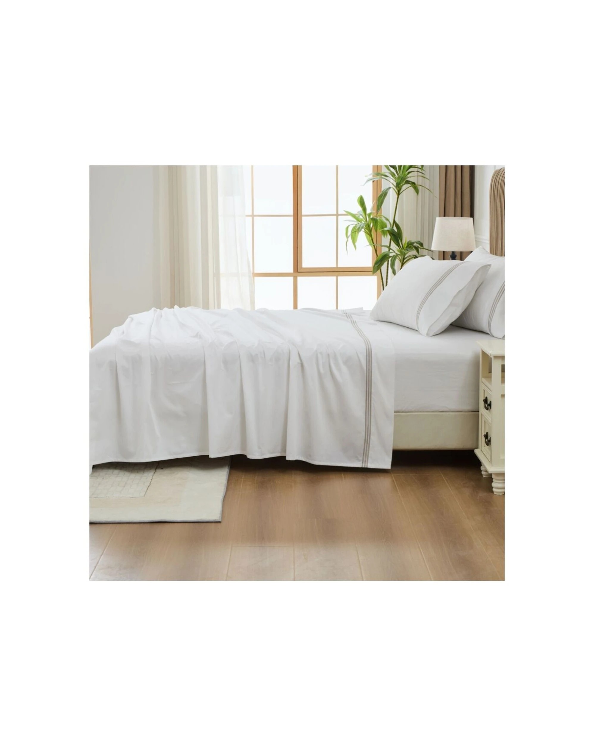 4 Grosvenor House 500TC Egyptian Cotton Hotel Embroidered Bed Bedding Sheet Set - Queen Bed - White, 4 of 8