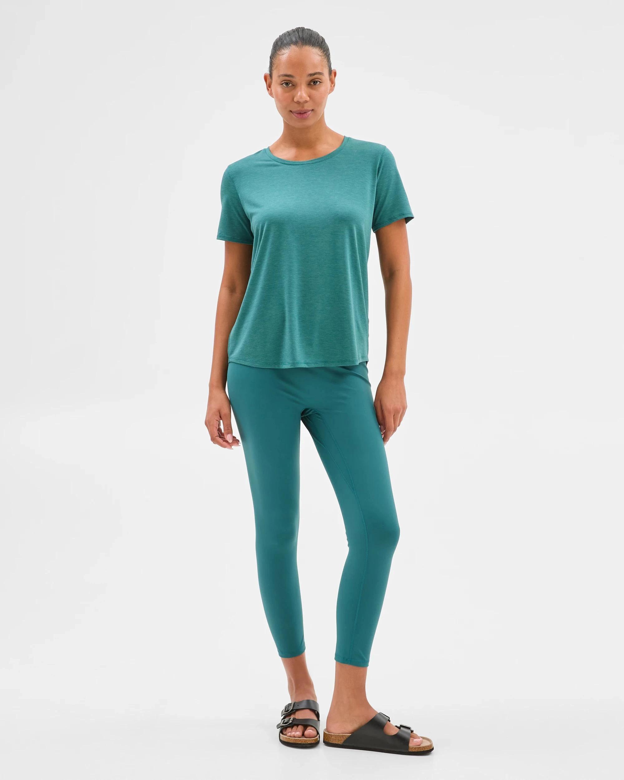 1 Target Active Twist Back Running T-Shirt RAINFOREST, 1 of 6