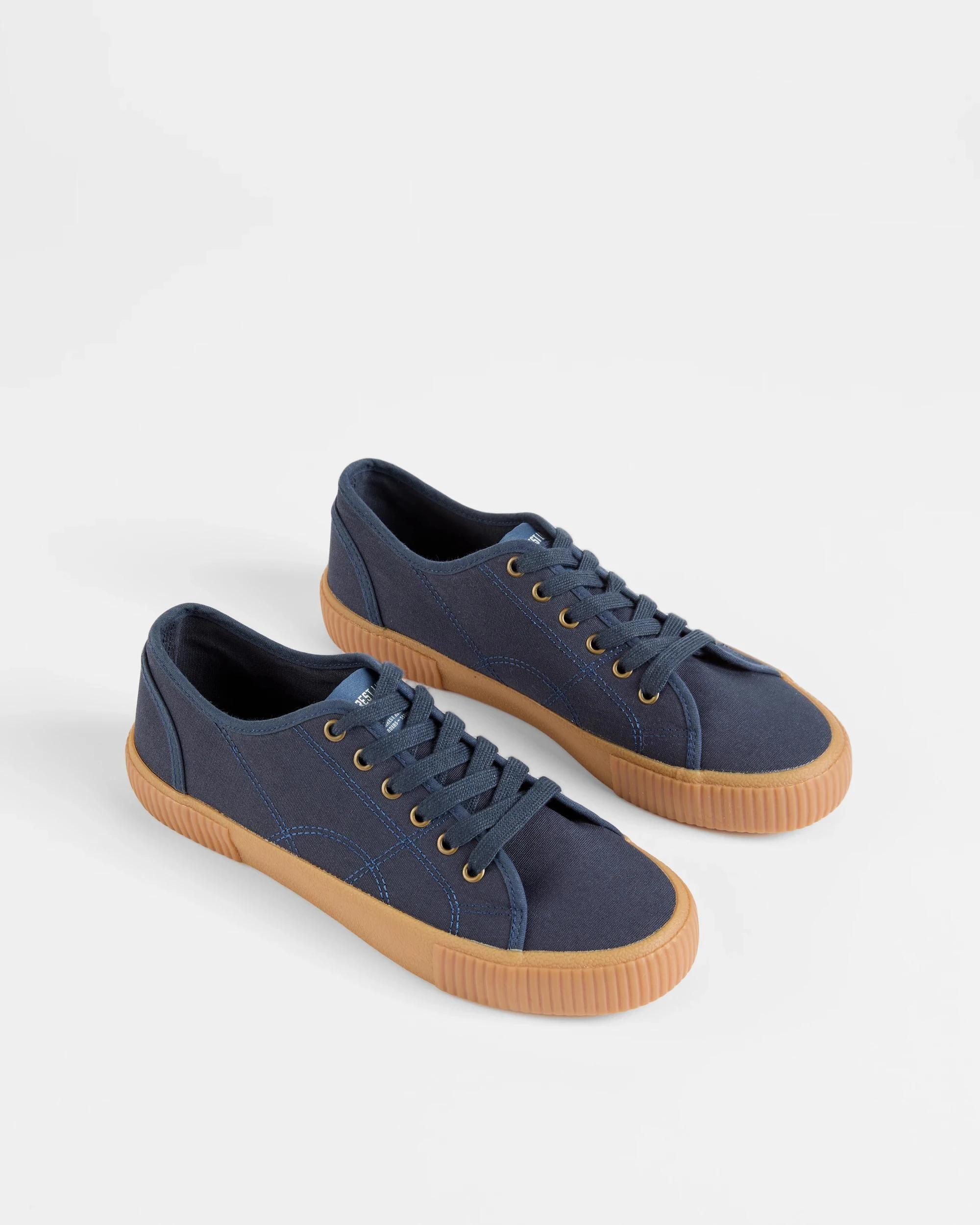 3 Target Mens Canvas Sneaker NAVY, 3 of 3