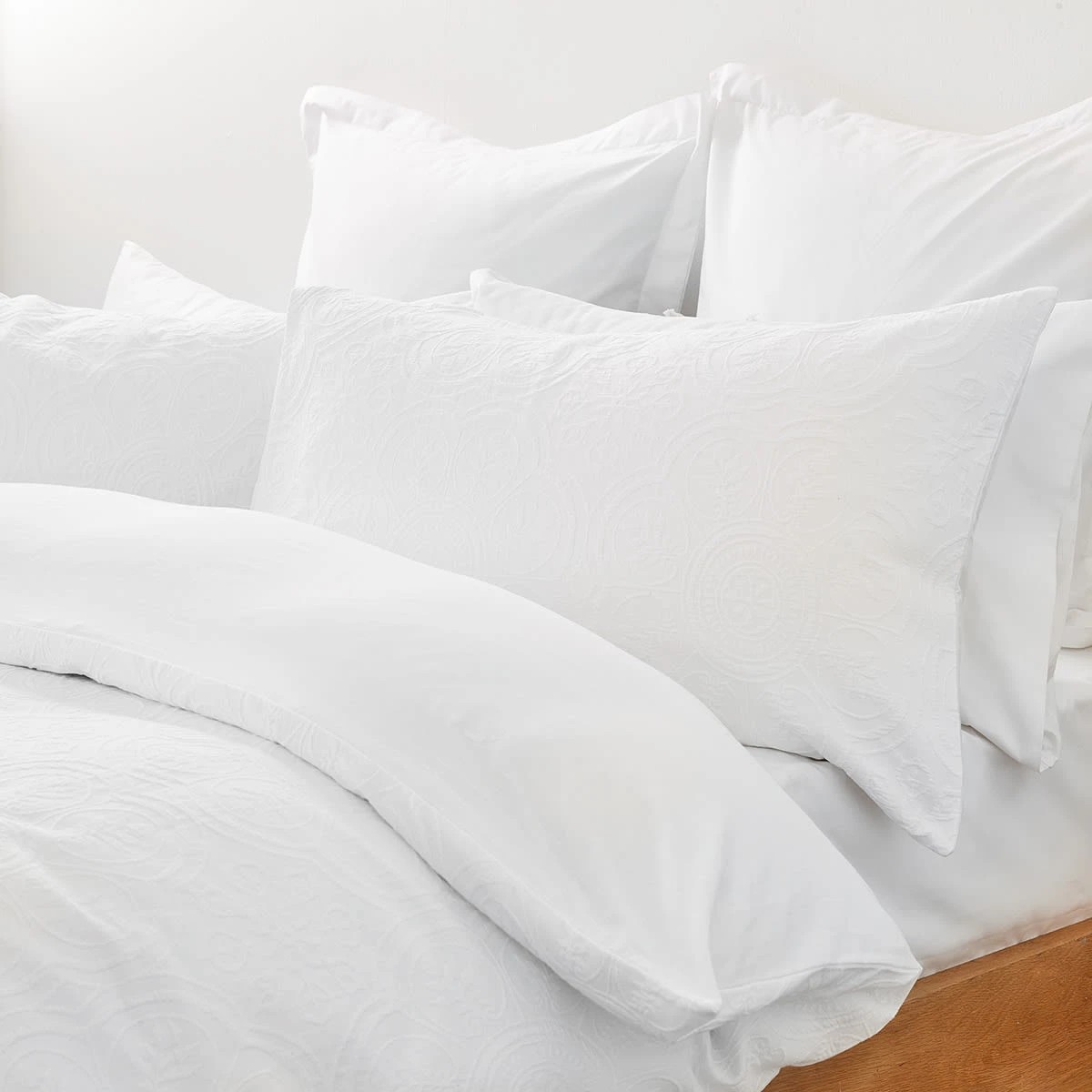 2 Aura Cotton Quilt Cover Set - Queen Bed, White, 2 of 6