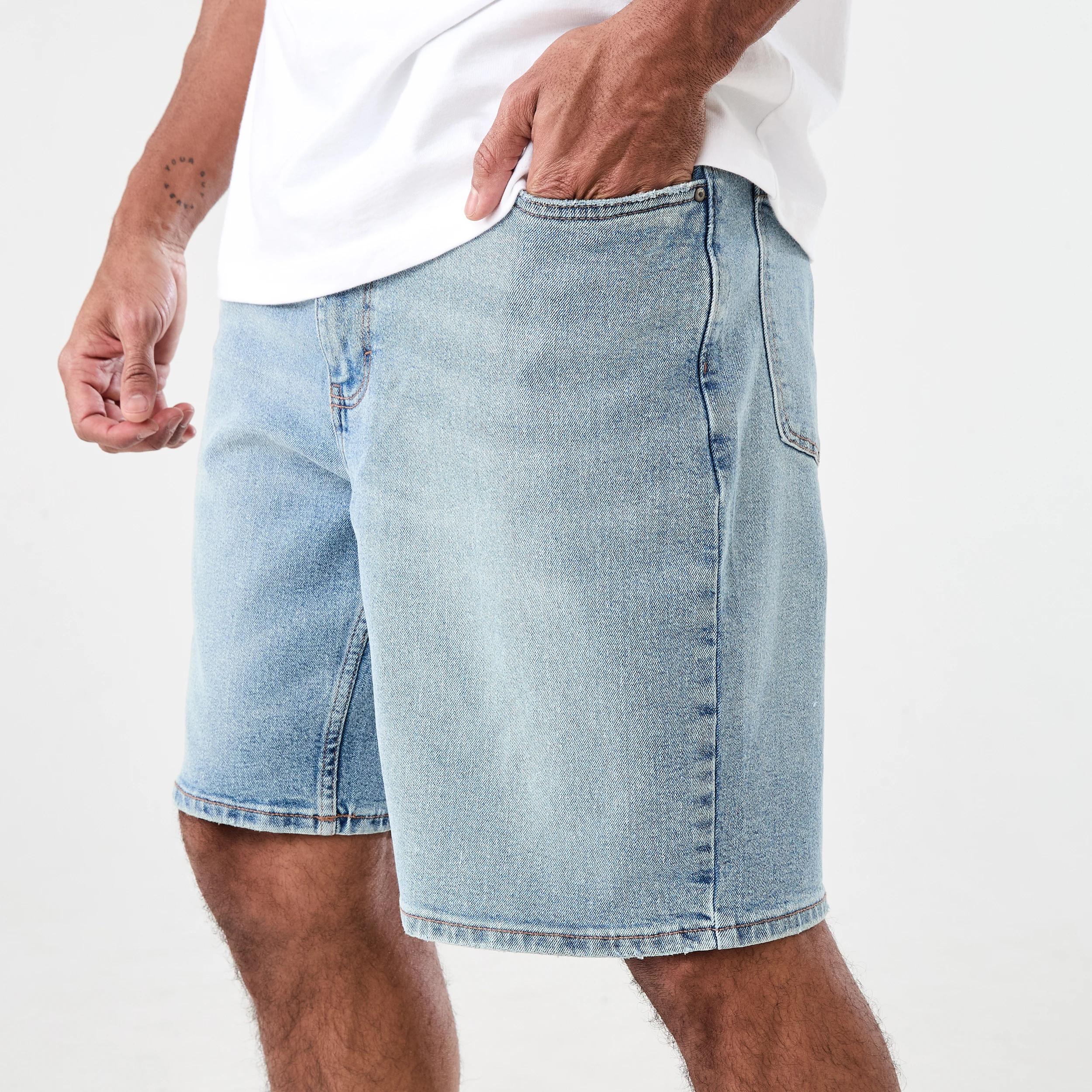 2 Slim Denim Shorts LIGHT WASH, 2 of 6
