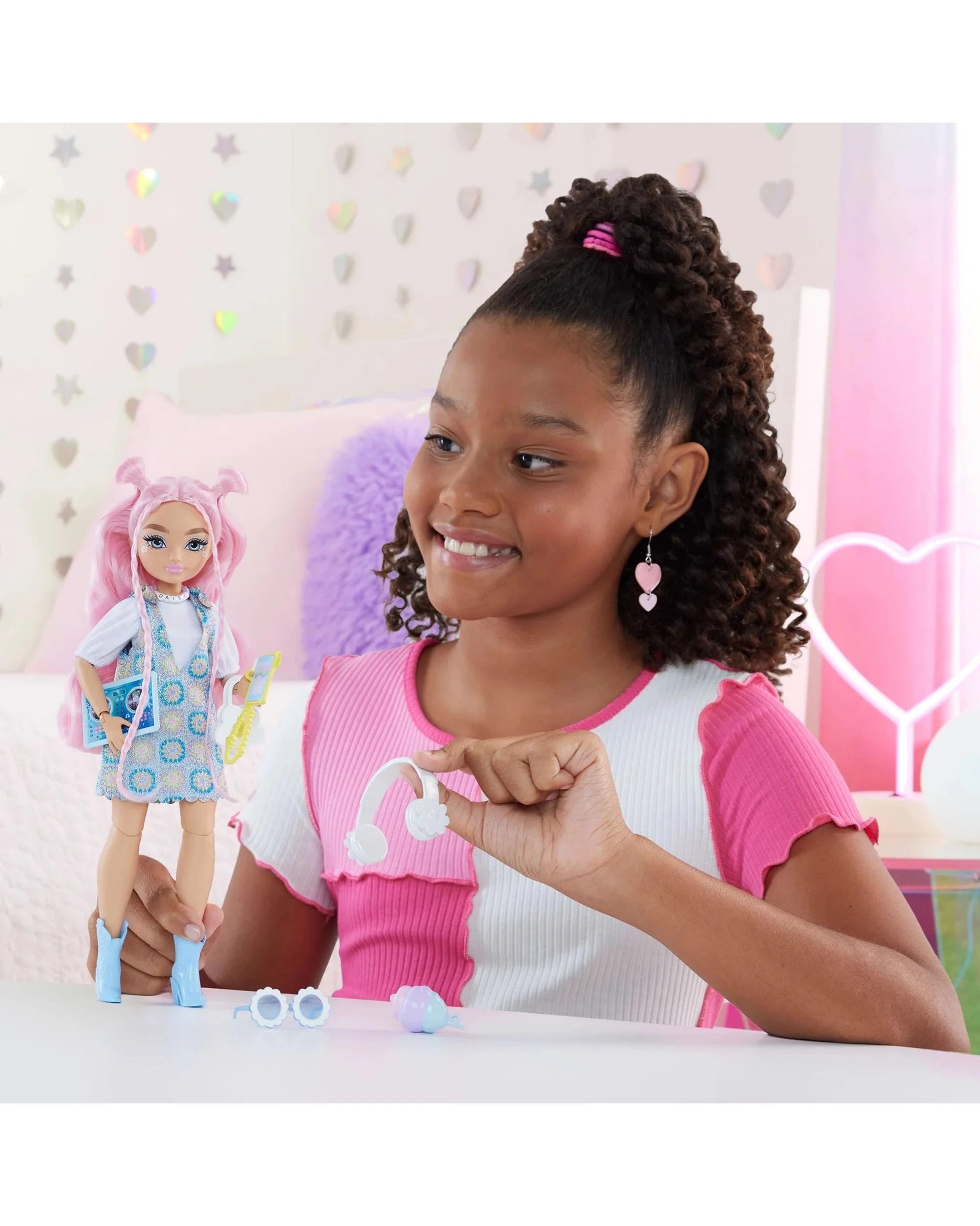 6 Barbie Dream Besties Daisy Jean Doll, 6 of 6