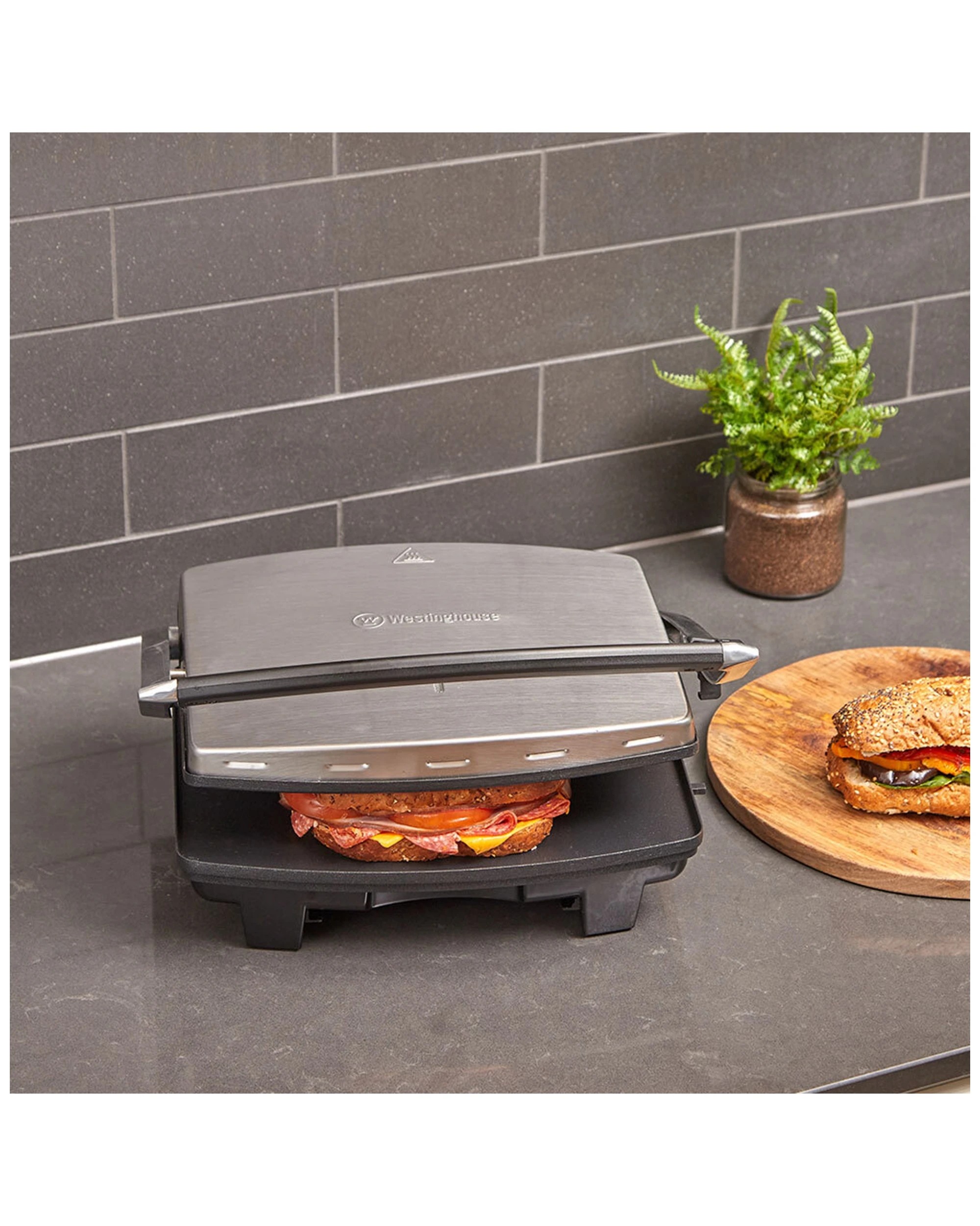 8 Westinghouse 2000w 4 Slice Electric Grill/toaster Panini/sandwich Press Maker
 - Silver, 8 of 8