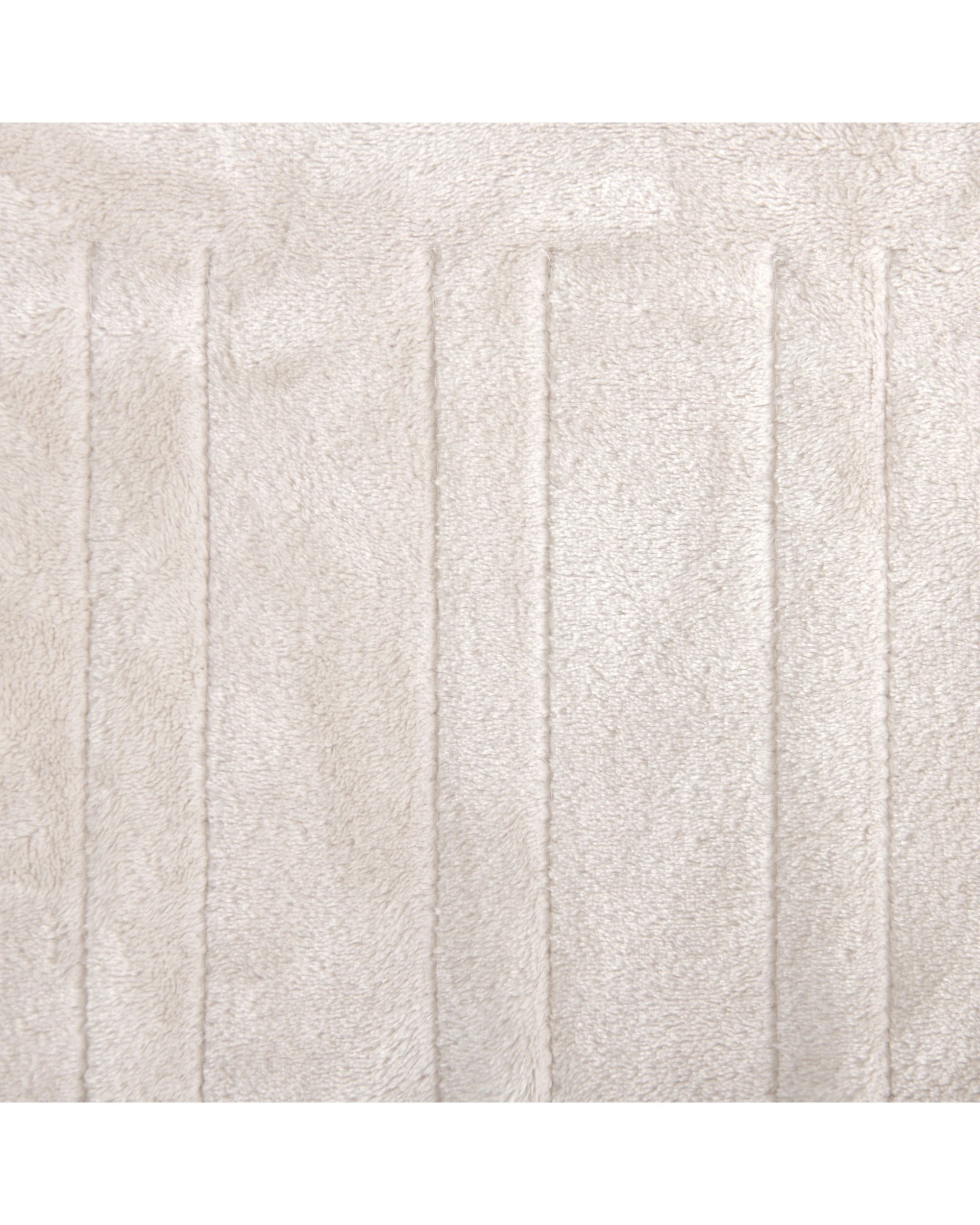 5 Dreamaker Millie Eyelash Fleece Reversible Heated Throw 130x160cm - Natural, 5 of 9