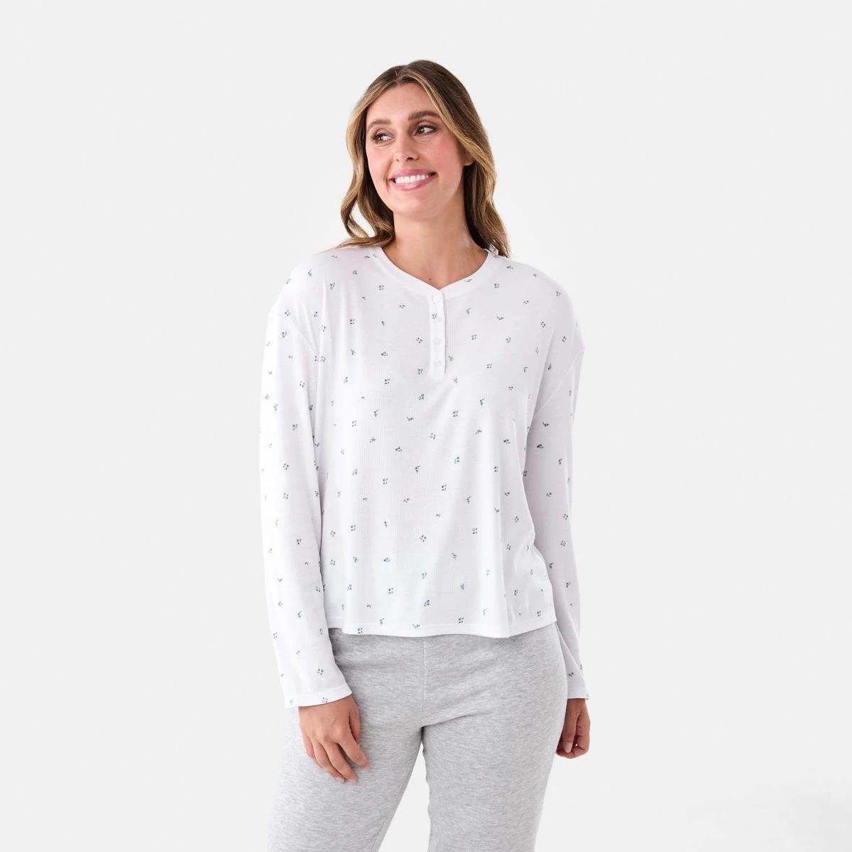 1 Long Sleeve Comfort Rib Top Sm Ditsy W, 1 of 5
