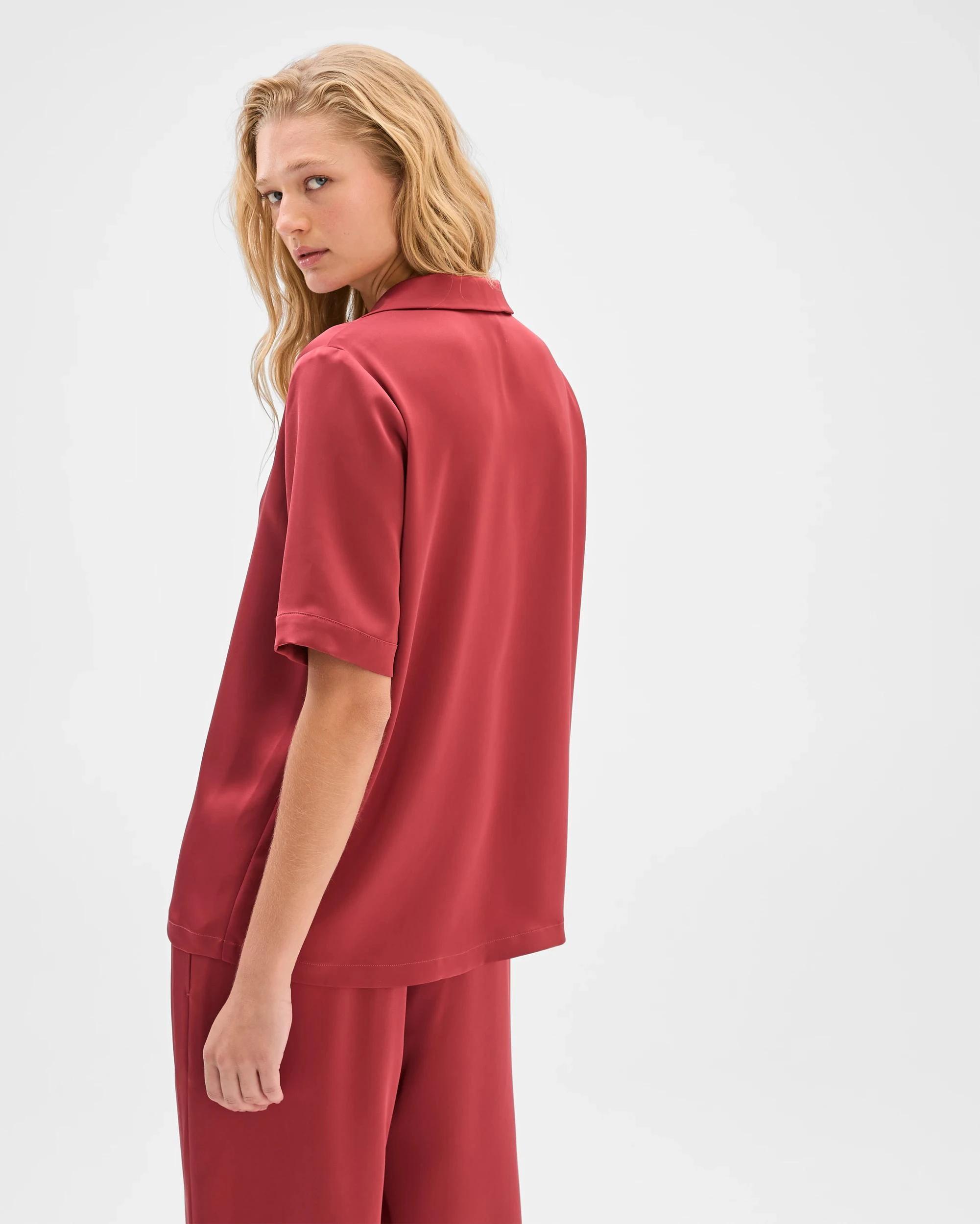 7 Preview Satin Short Sleeve Shirt POMEGRANATE, 7 of 7
