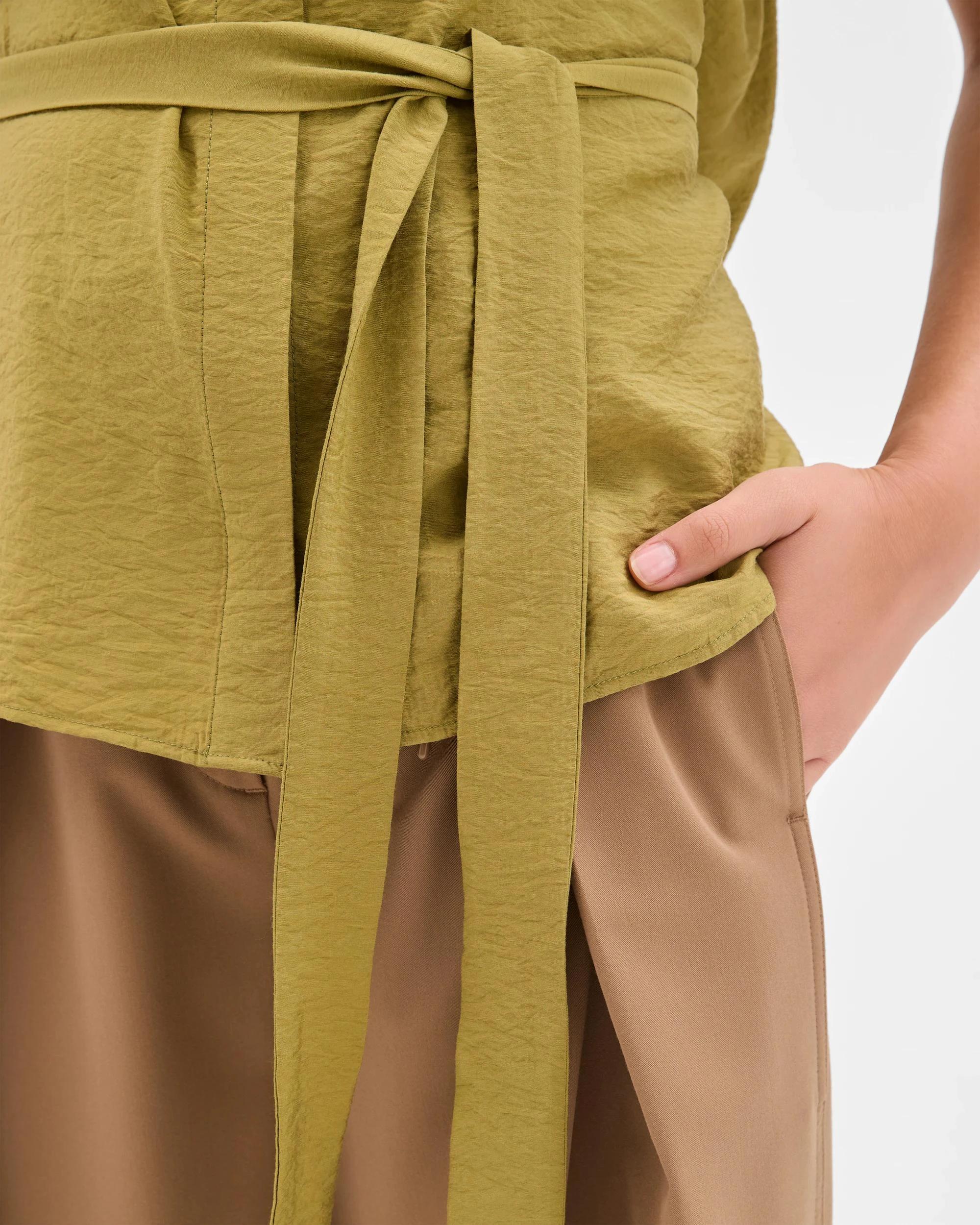 5 Preview Short Sleeve Belted Blouse OLIVE GREEN, 5 of 6