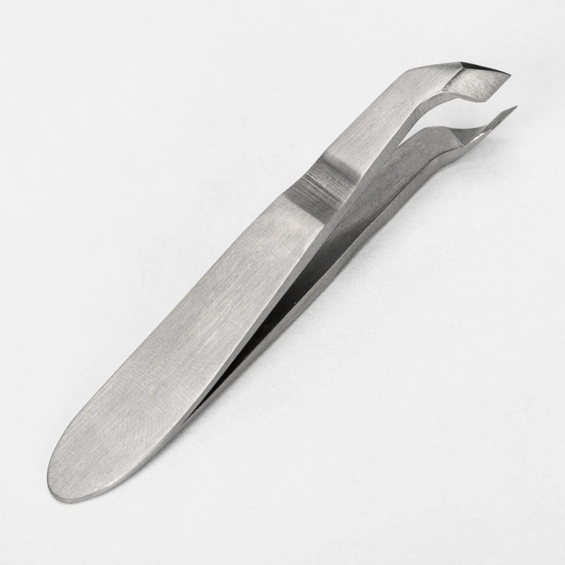 4 OXX Cosmetics Mini Cuticle Nippers, 4 of 5