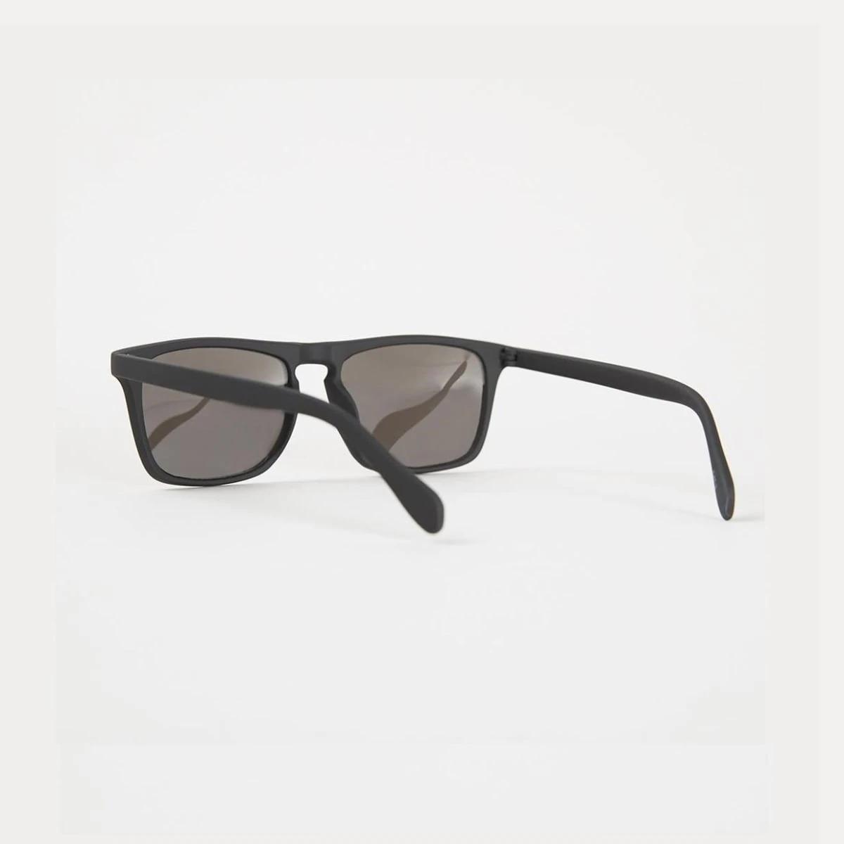 3 Rectangle Sunglasses with Mirror Lens Black, 3 of 7