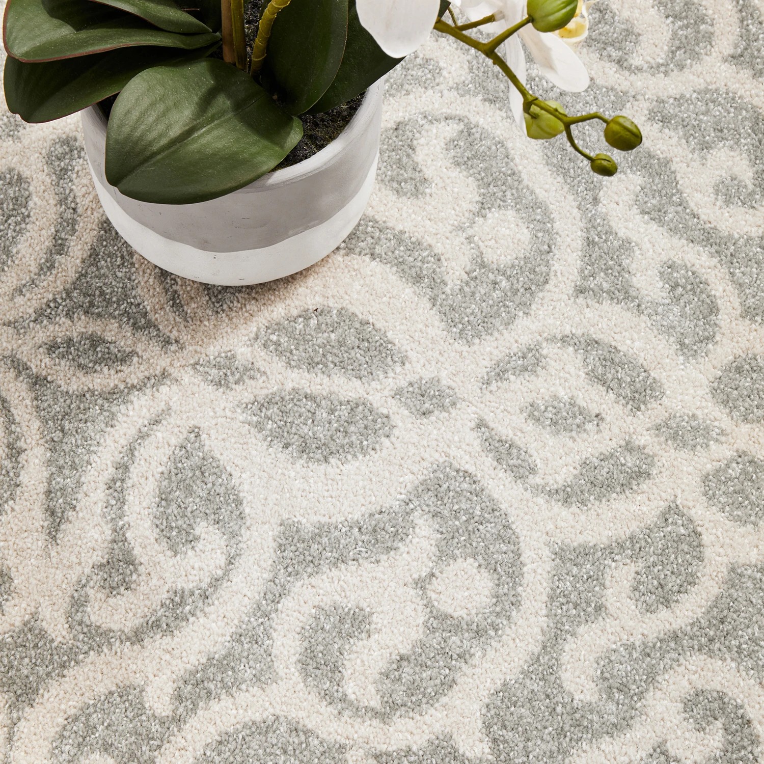 3 Common Ground Rugs Lustre Lydia 200x200cm Round - Medium Pet Friendly Rug - Off White - Silver, 3 of 4