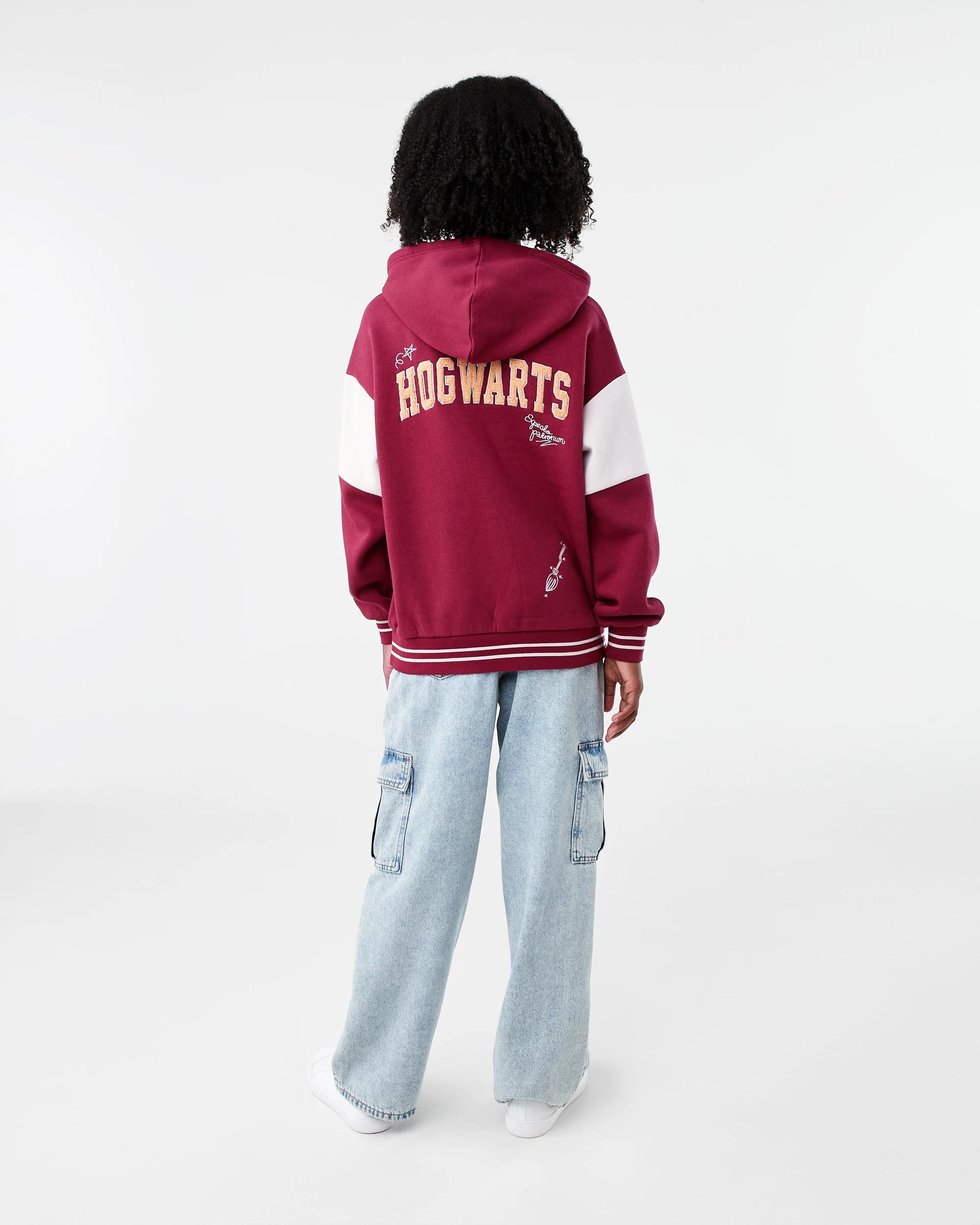 9 Harry Potter License Oversized Hoodie Red Hogwrt, 9 of 9