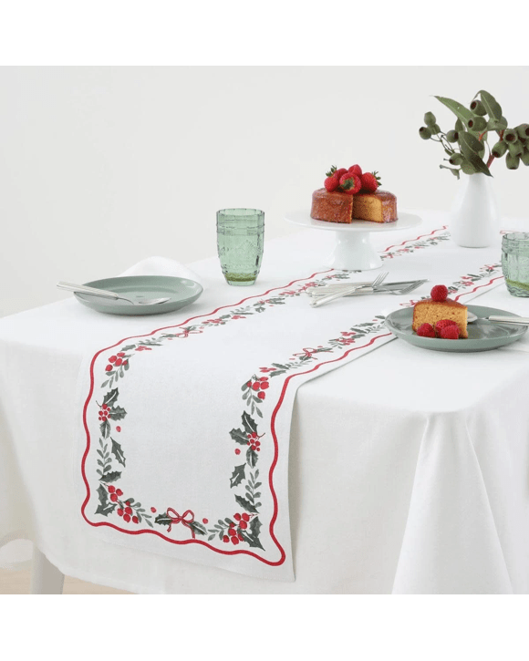 Traditional Holly Table Runner