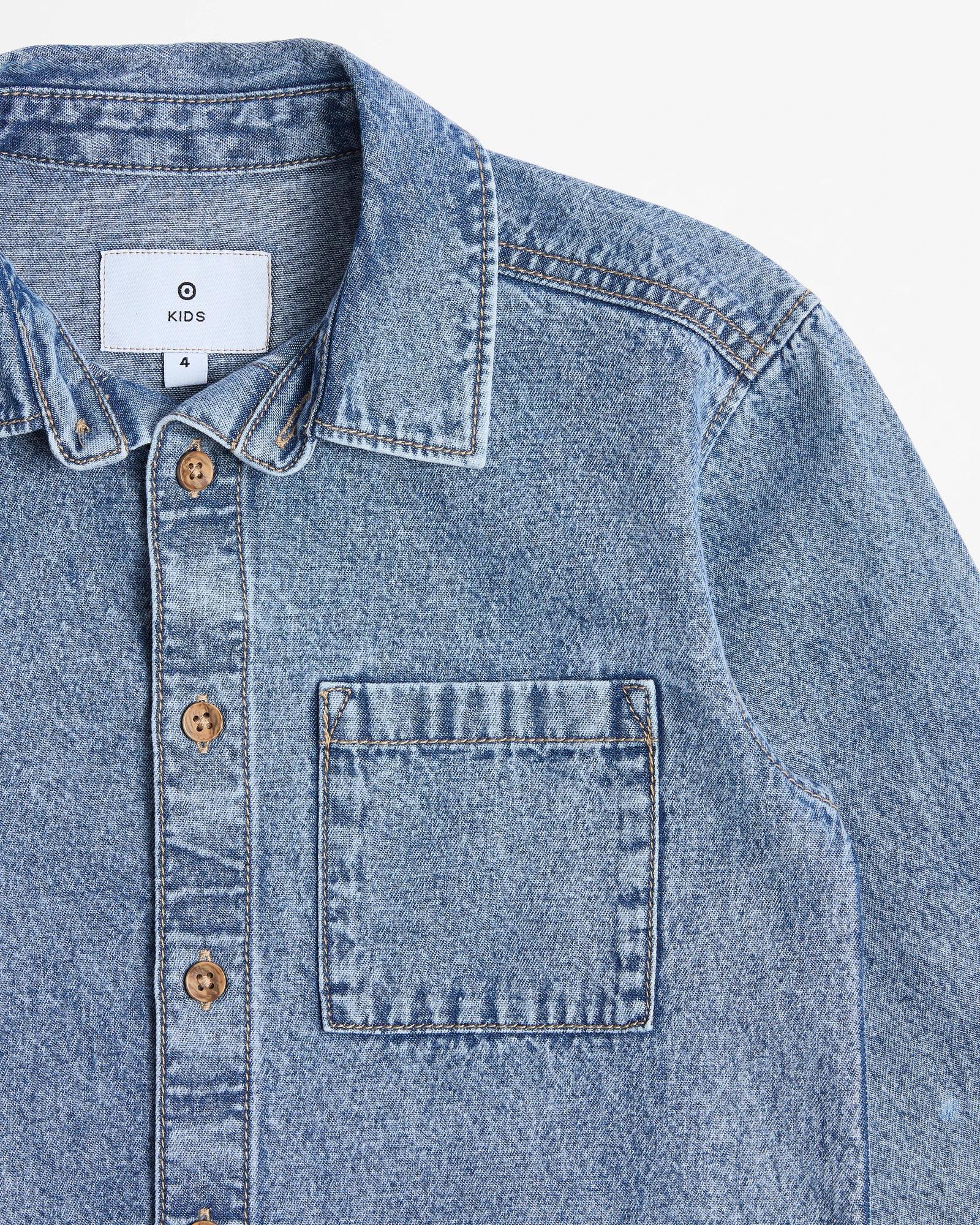 2 Target Long Sleeve Chambray Shirt MID WASH, 2 of 3