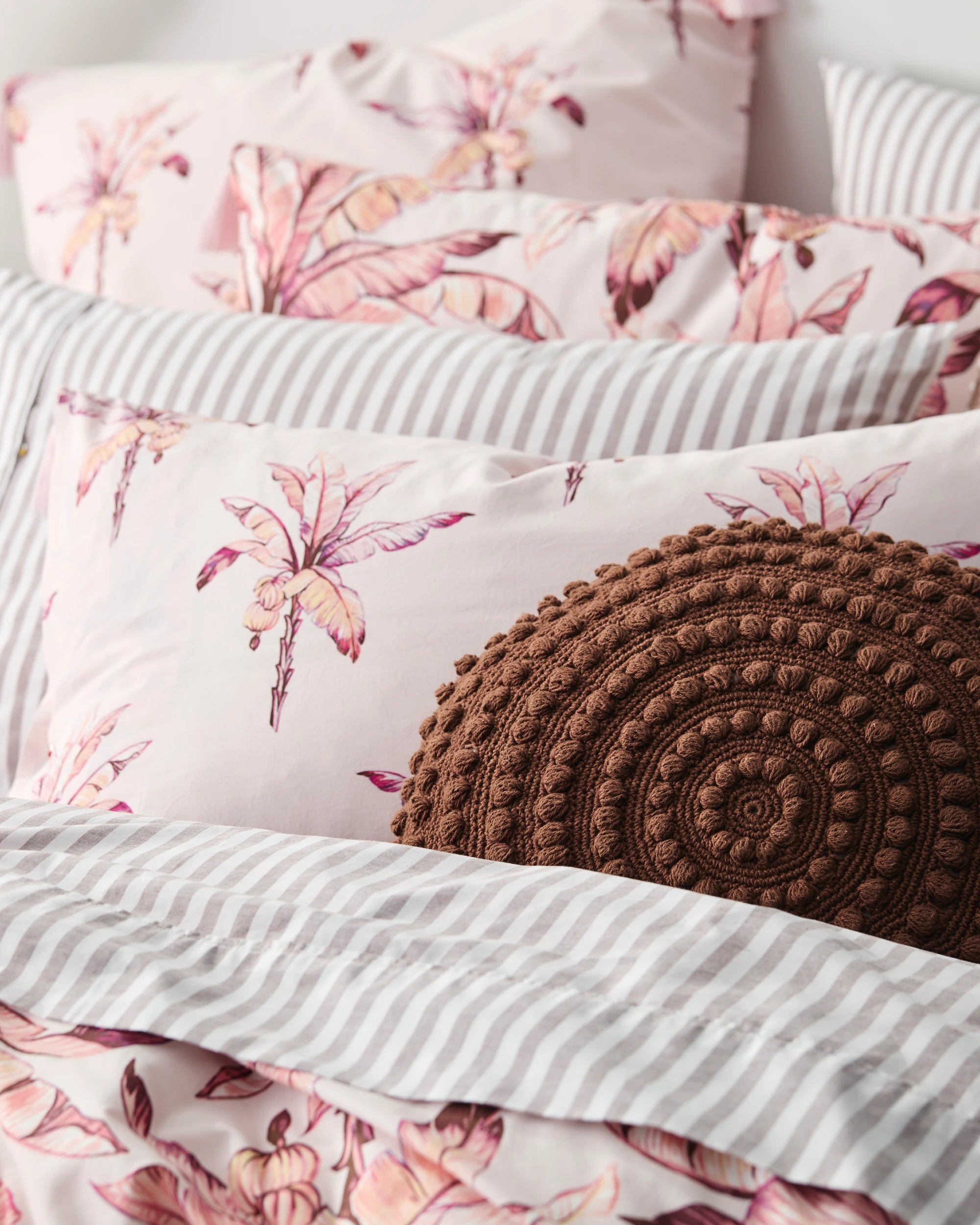 7 Target Tammi Palm Australian Cotton Quilt Cover Set - Queen Bed - Purple, 7 of 10