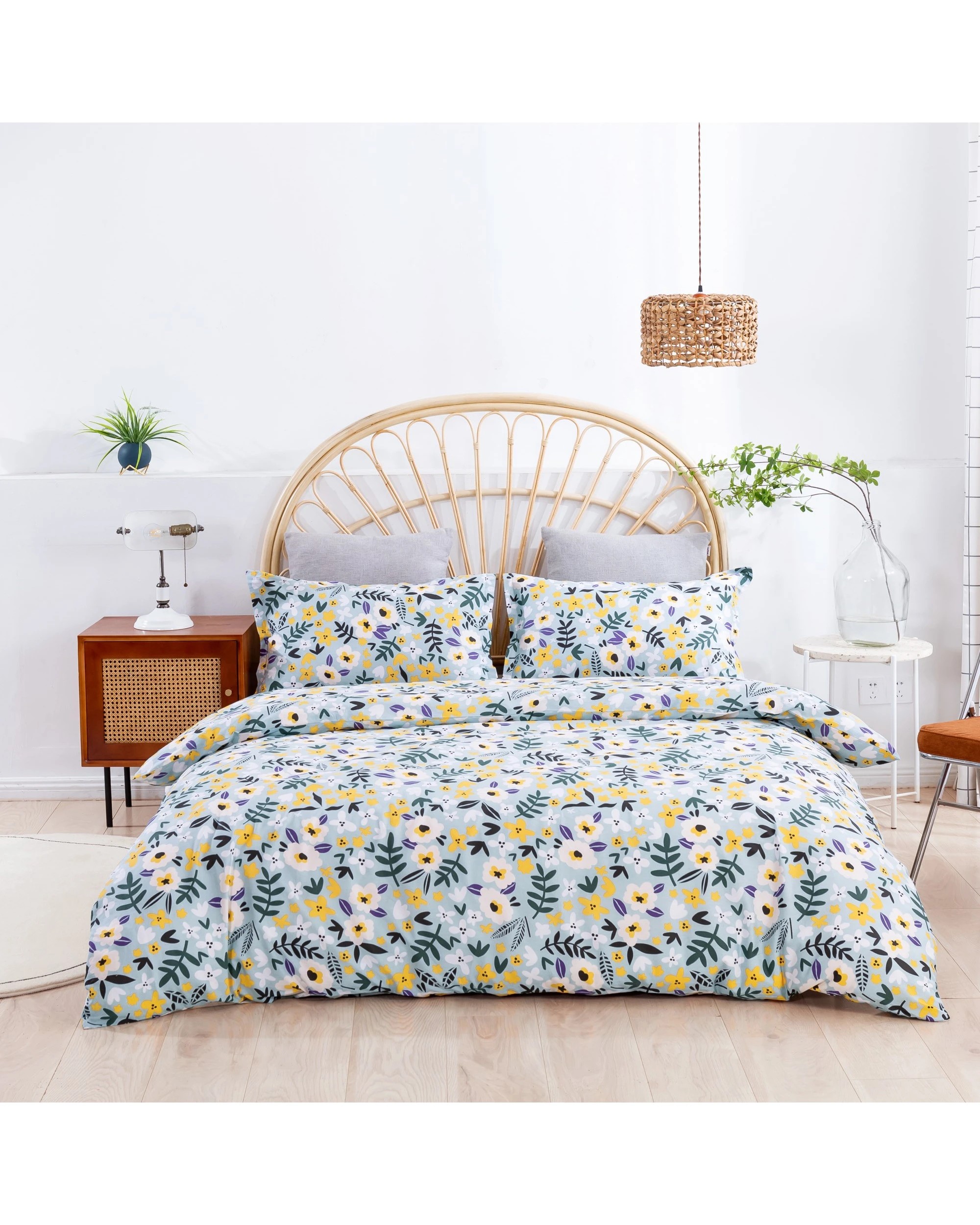 1 Dreamaker Alice Green 100% Cotton Quilt Cover Set - King Single Bed - Green, 1 of 6