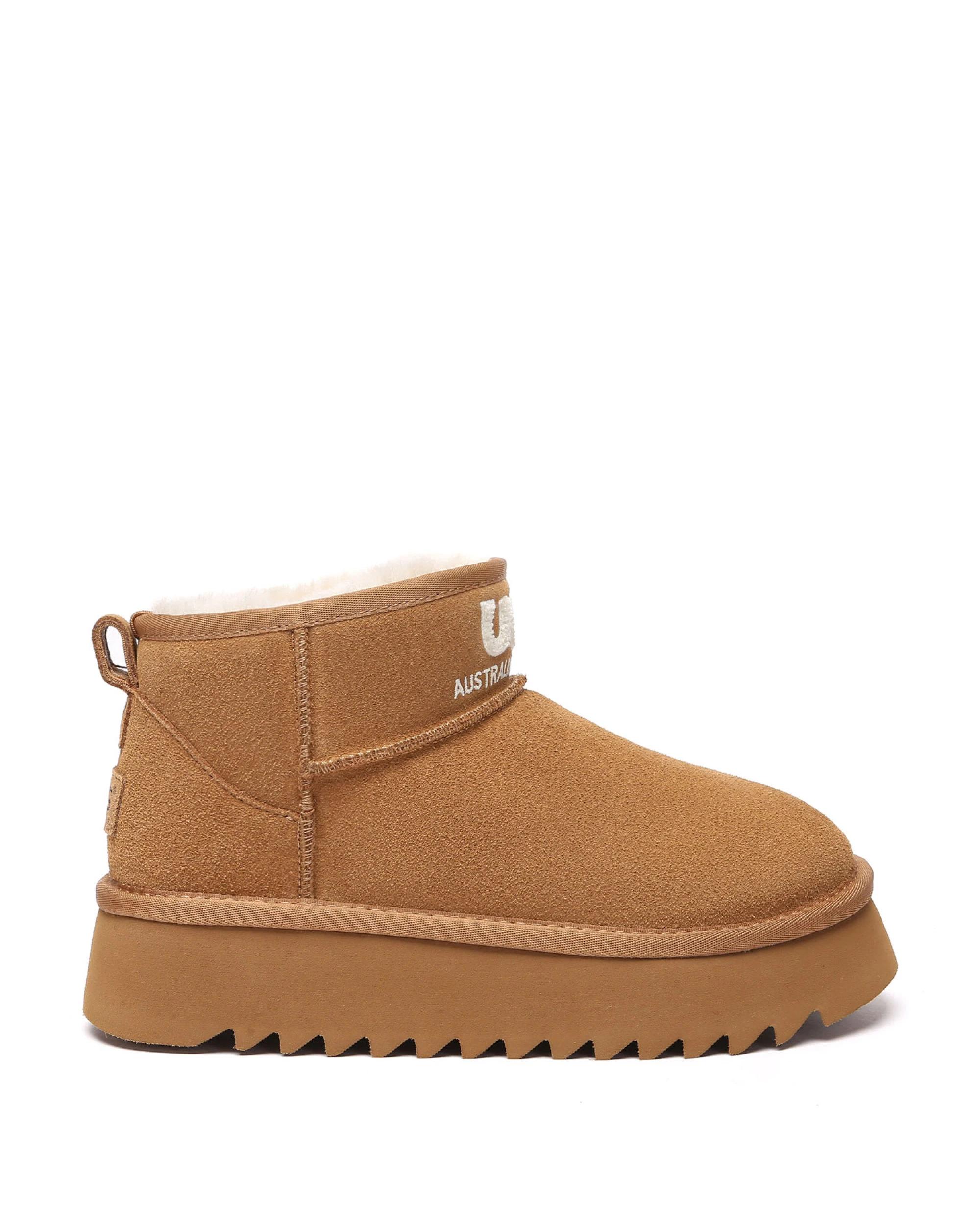 1 Australian Shepherd UGG Helia Platform Boots CHESTNUT, 1 of 5