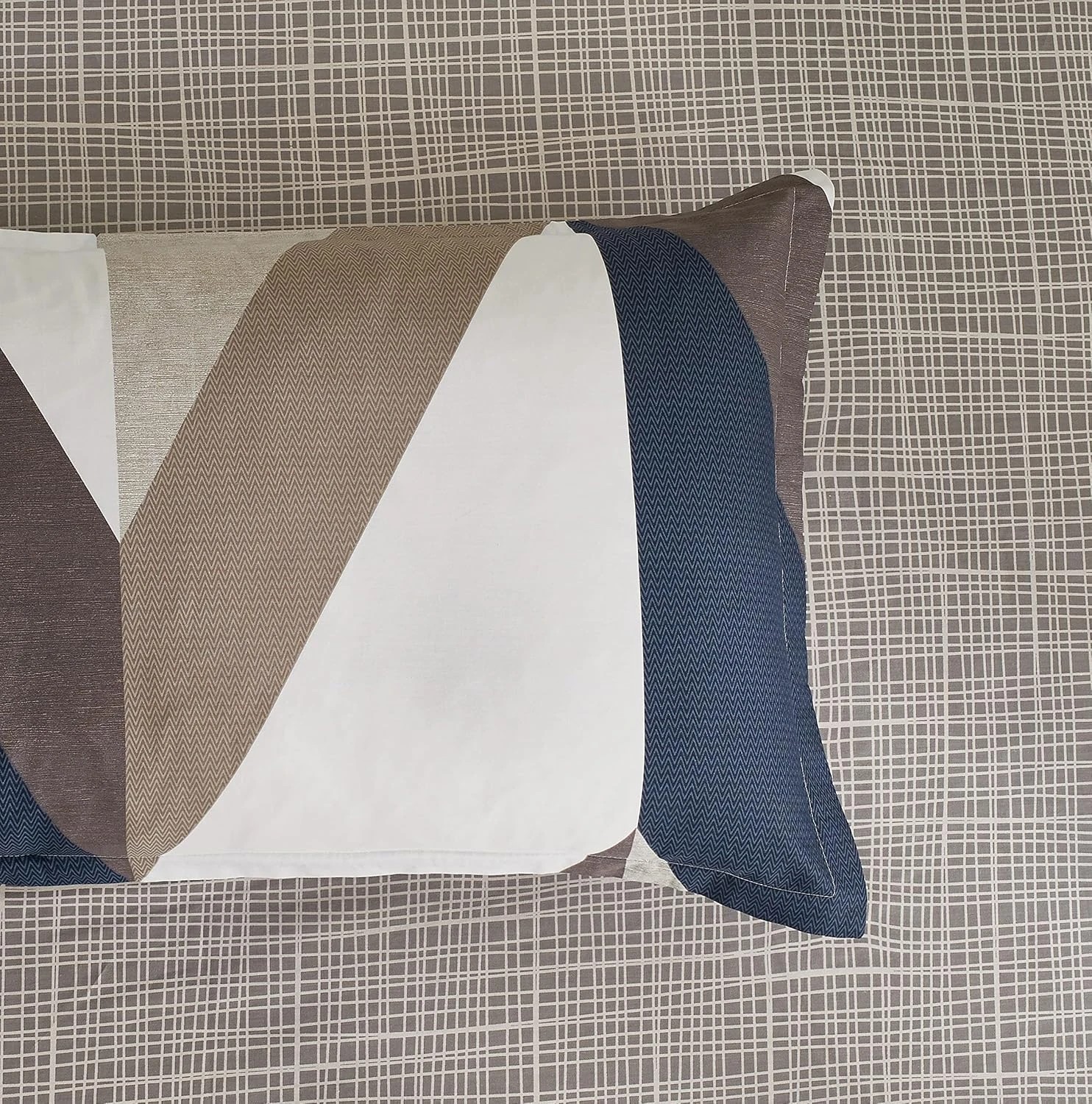 5 Gioia Casa Printed Cotton Reversible Quilt Cover Set - King Bed - Oliver, 5 of 6