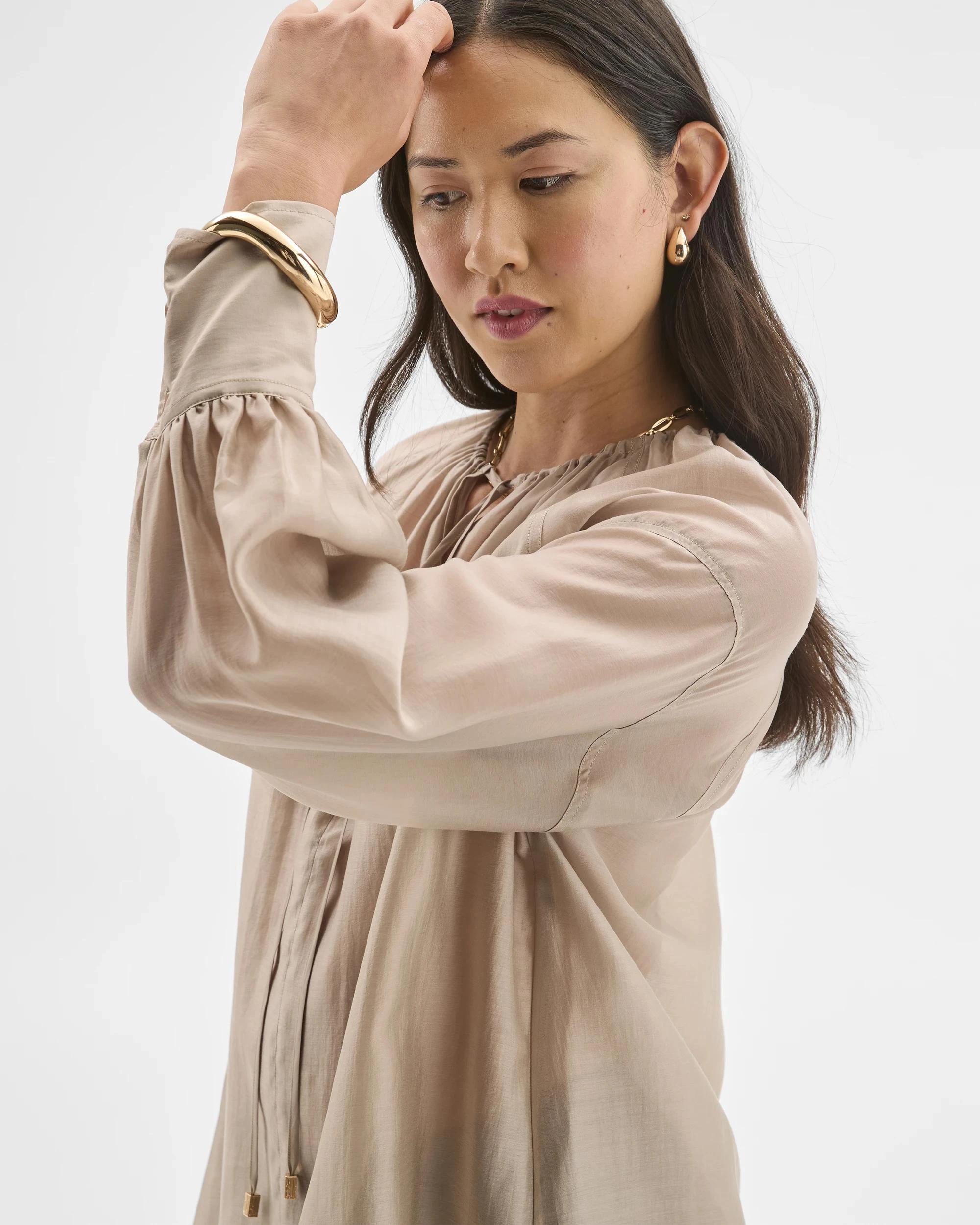 3 Preview Long Sleeve Blouson Blouse WEATHERED TEAK, 3 of 8